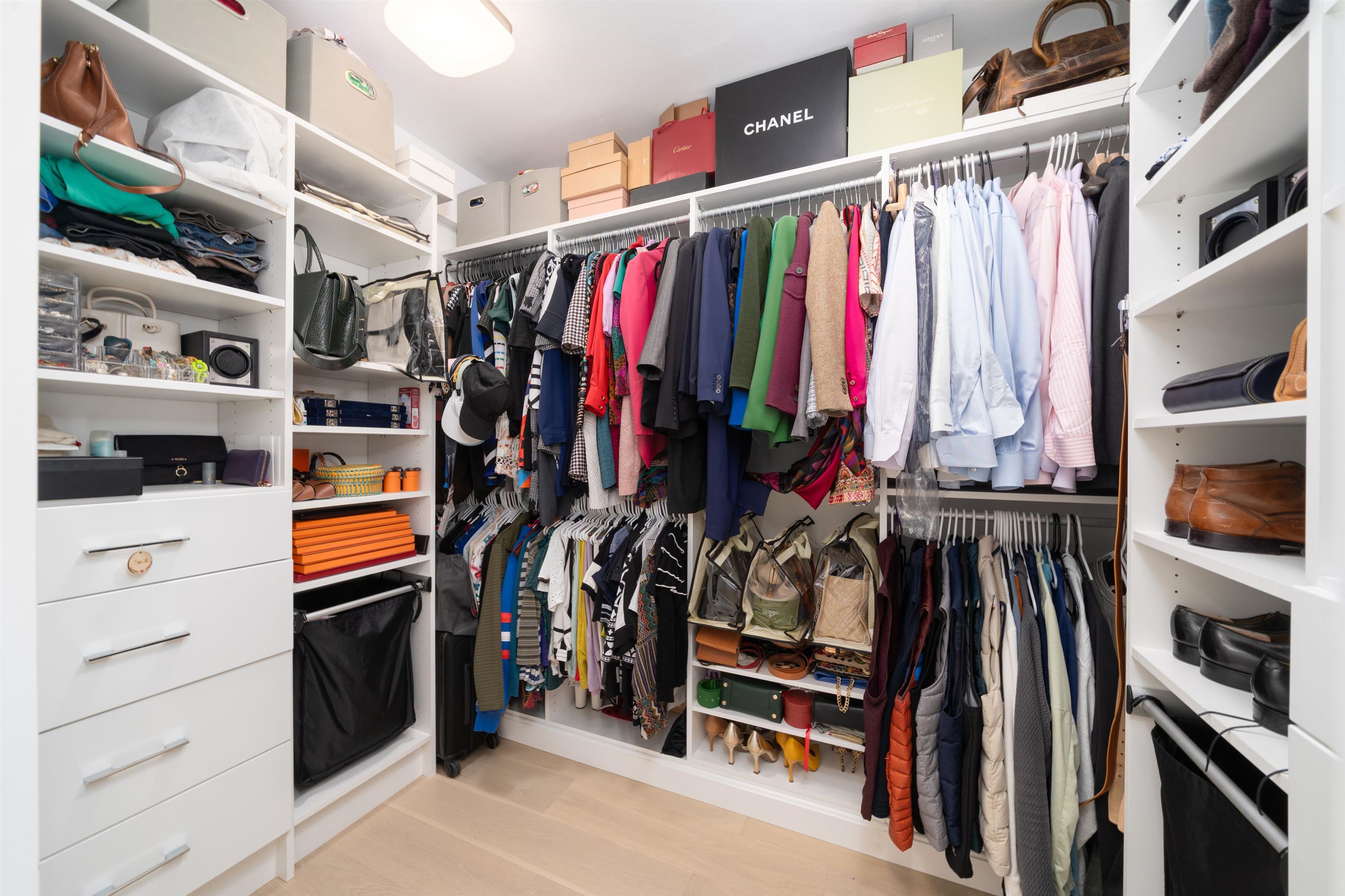 415 MONMOUTH ST Unit: 3