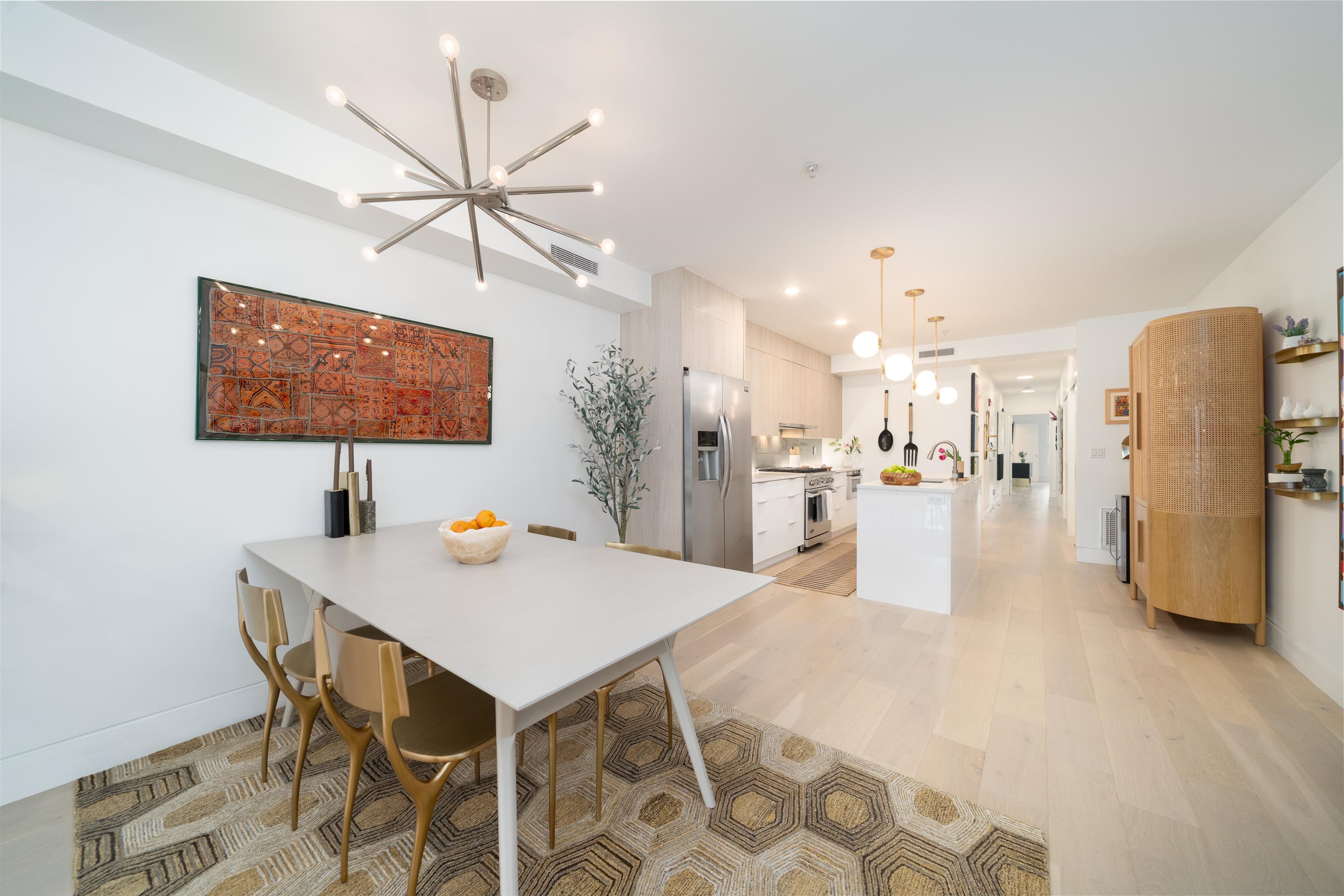 415 MONMOUTH ST Unit: 3