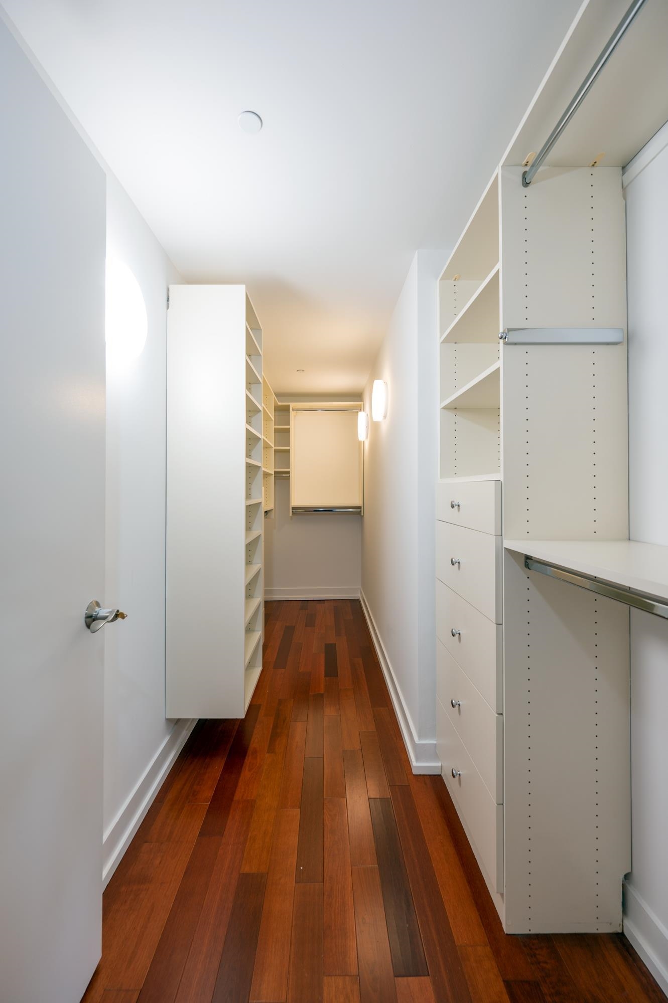 389 WASHINGTON ST Unit: 19B