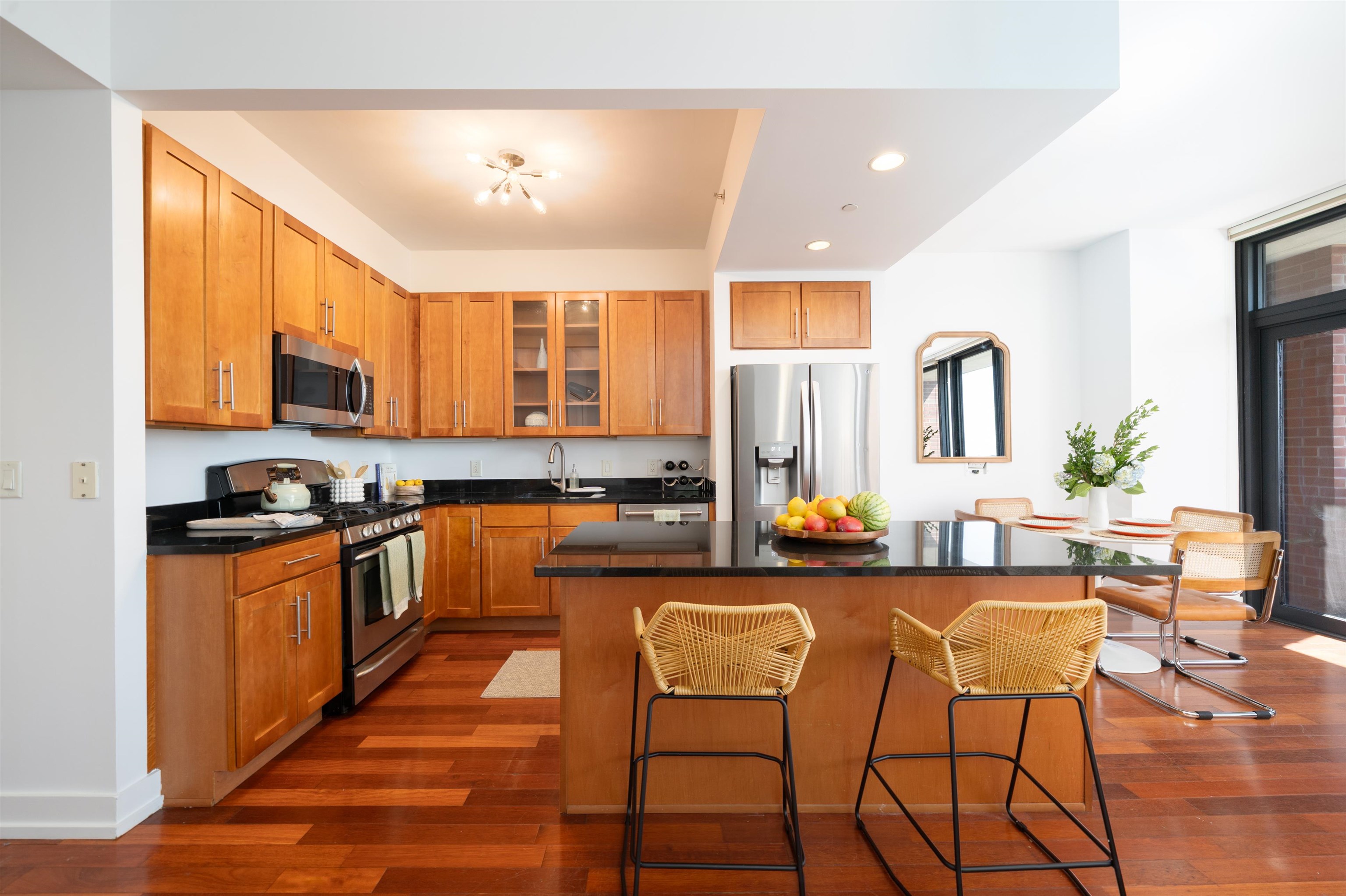 389 WASHINGTON ST Unit: 19B