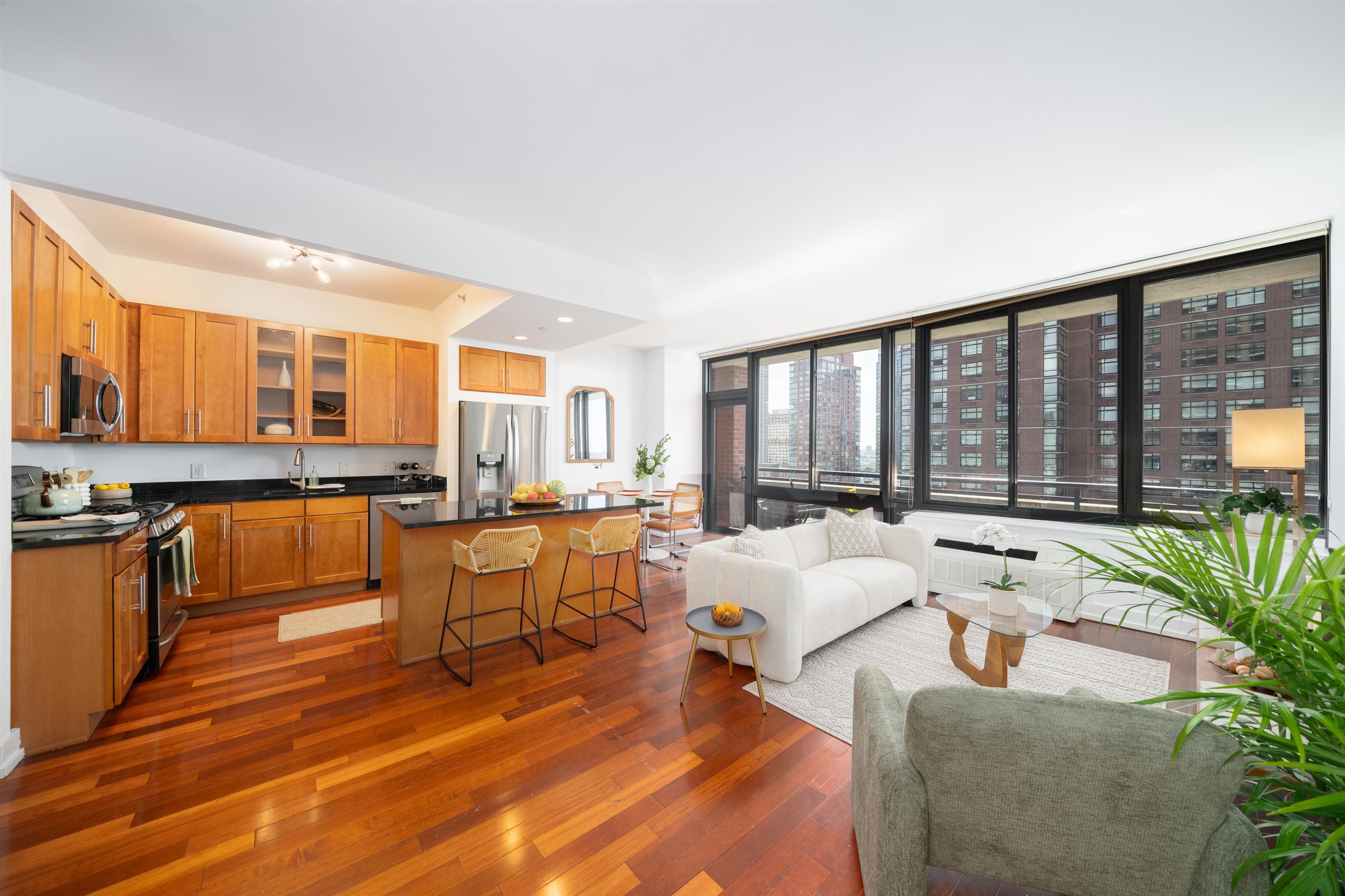 389 WASHINGTON ST Unit: 19B