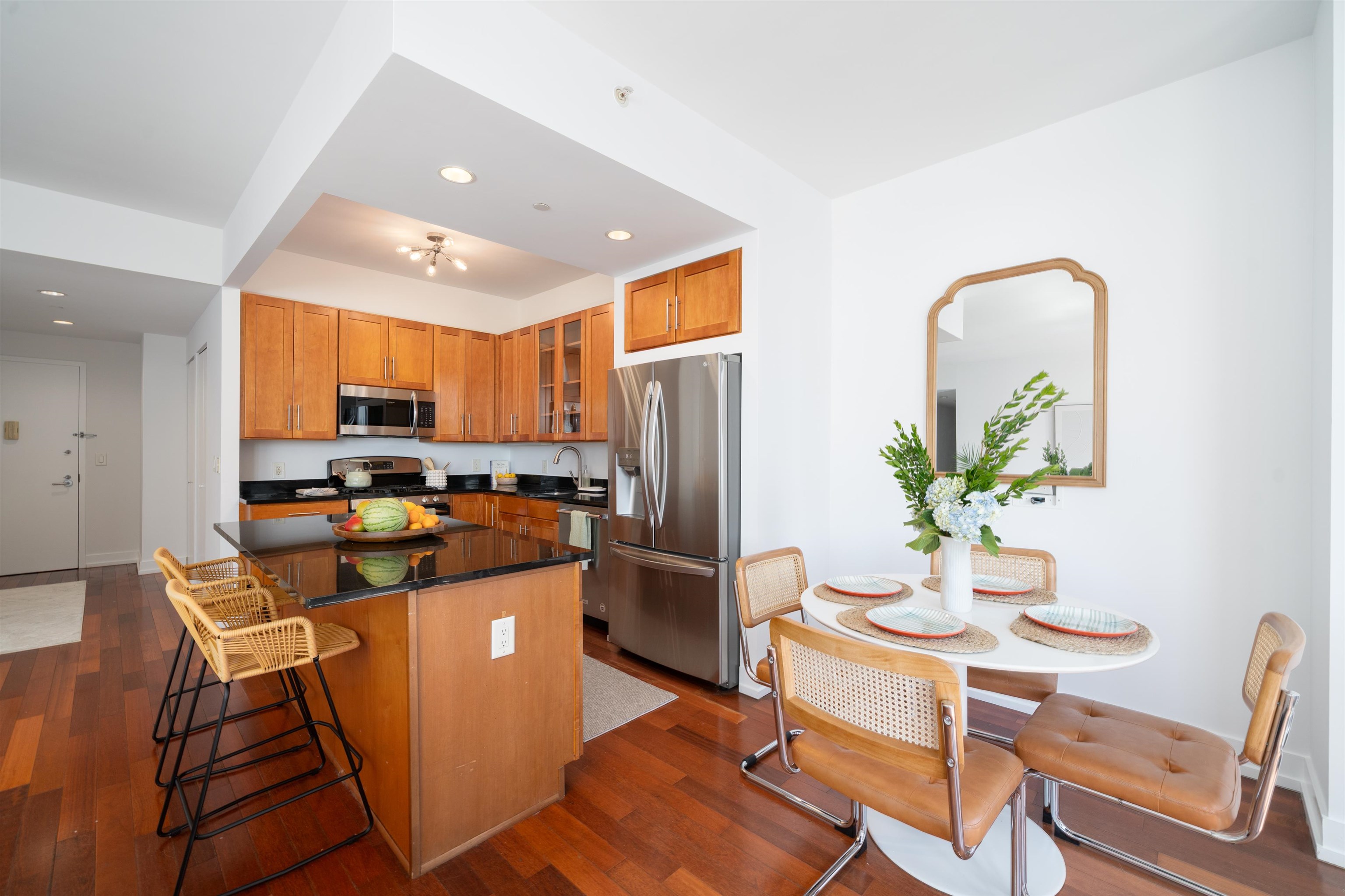 389 WASHINGTON ST Unit: 19B