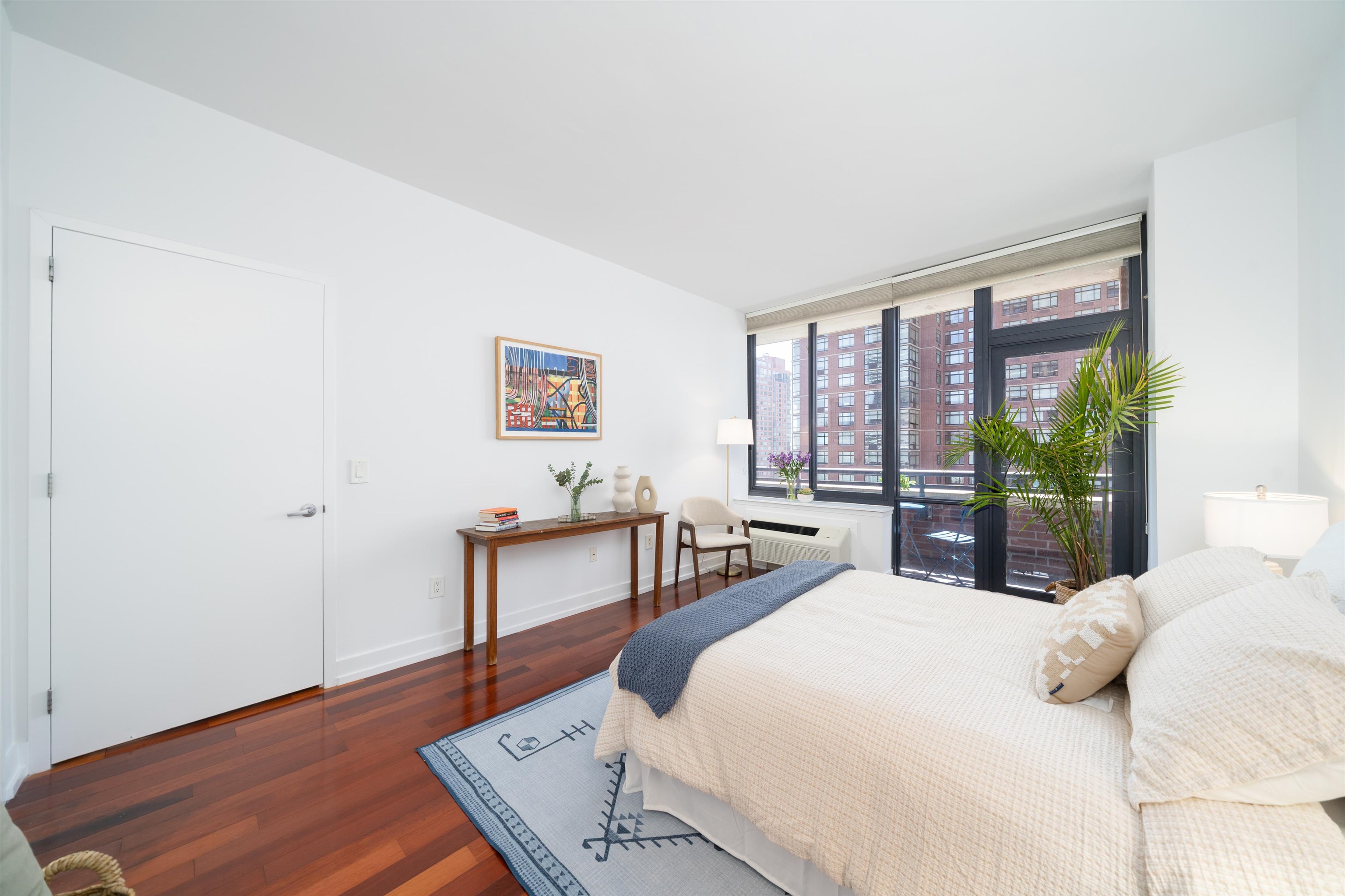 389 WASHINGTON ST Unit: 19B