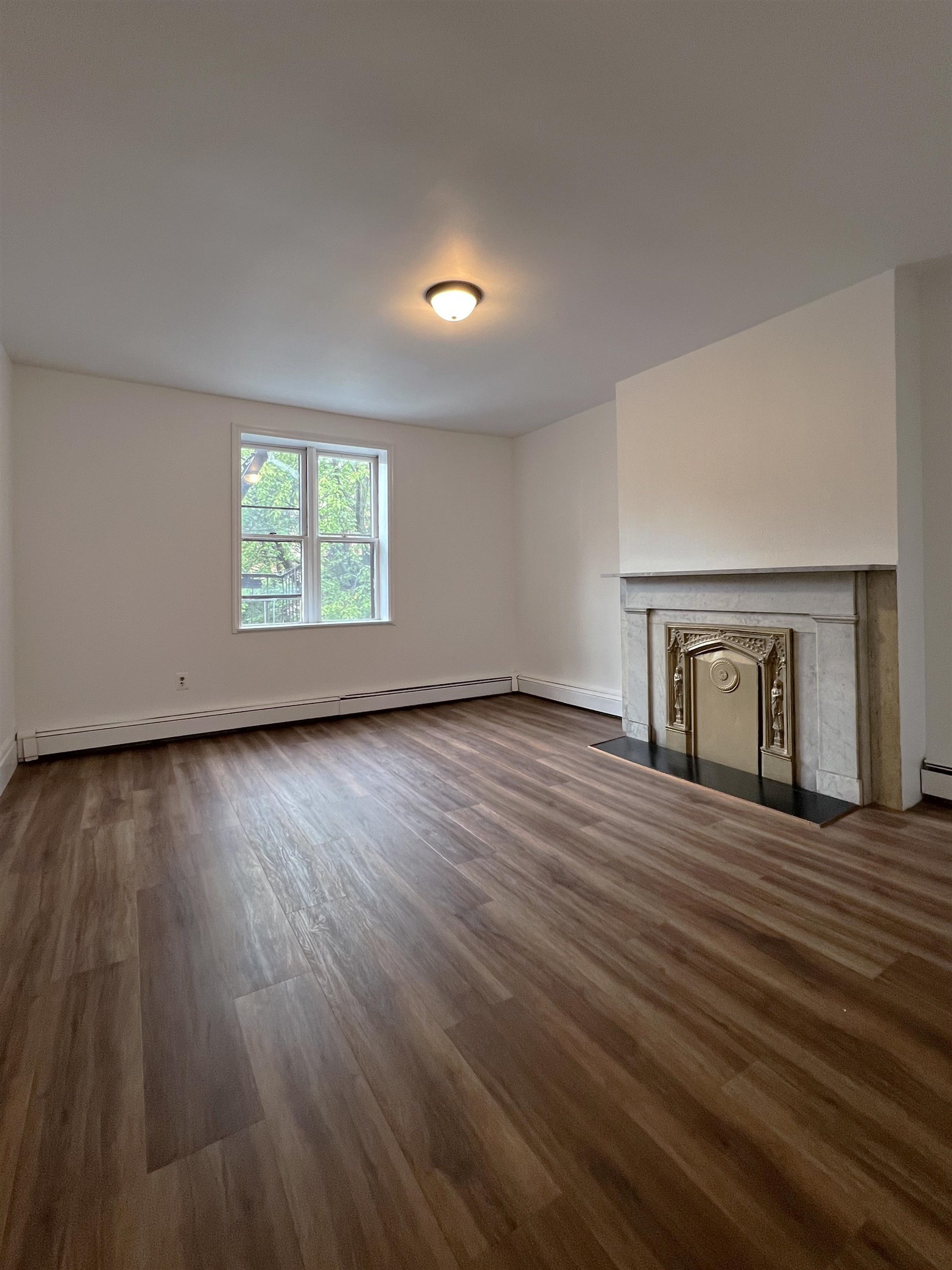 283 BARROW ST Unit: 2