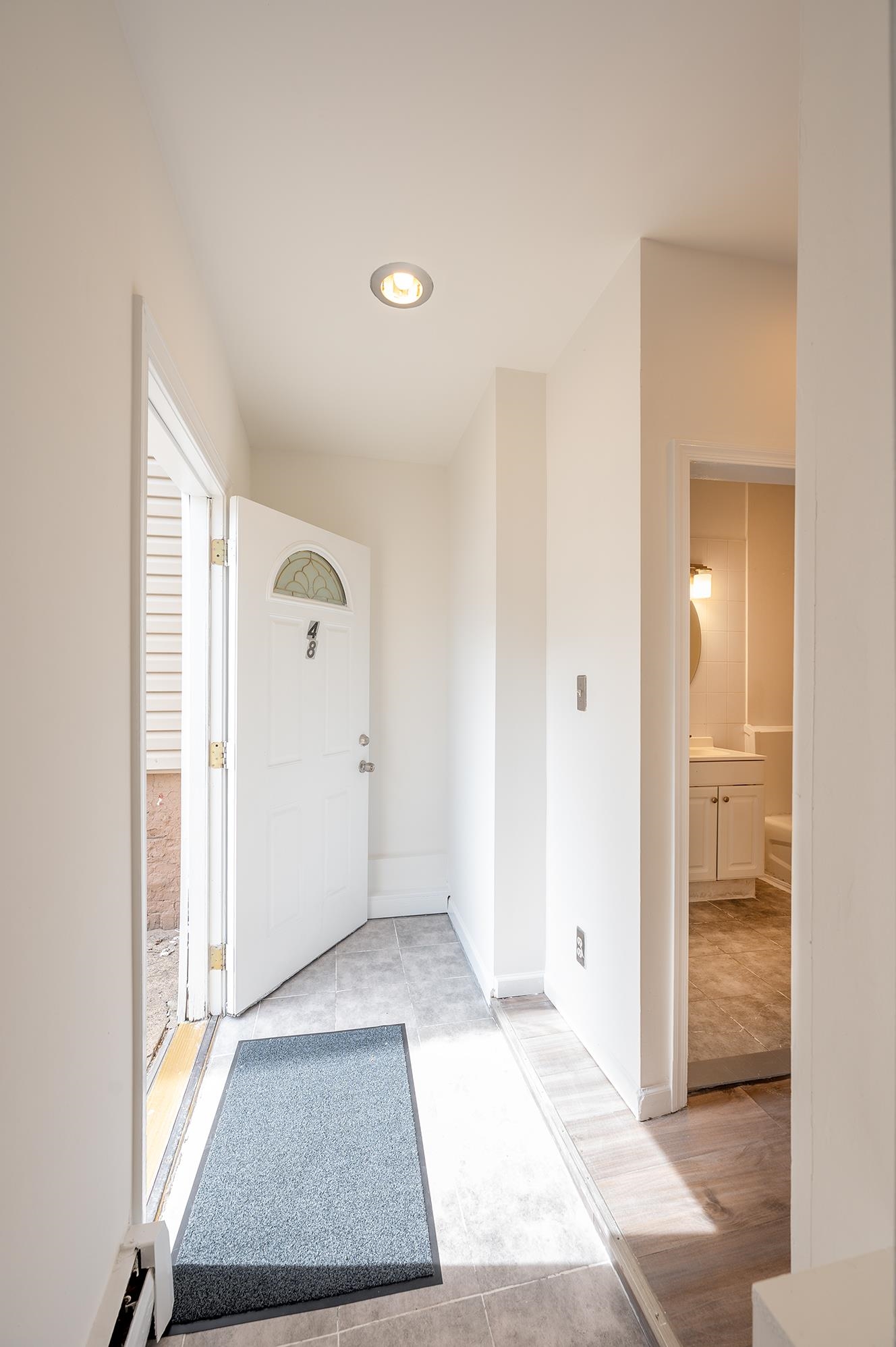 48 RAVINE AVE Unit: 1