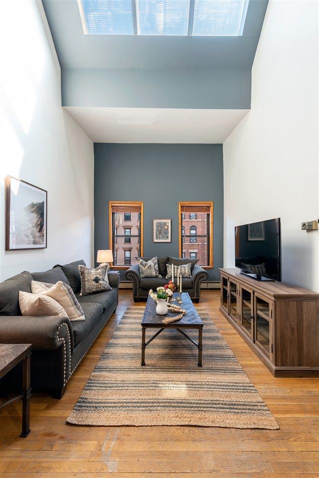 208 WILLOW AVE Unit: 405