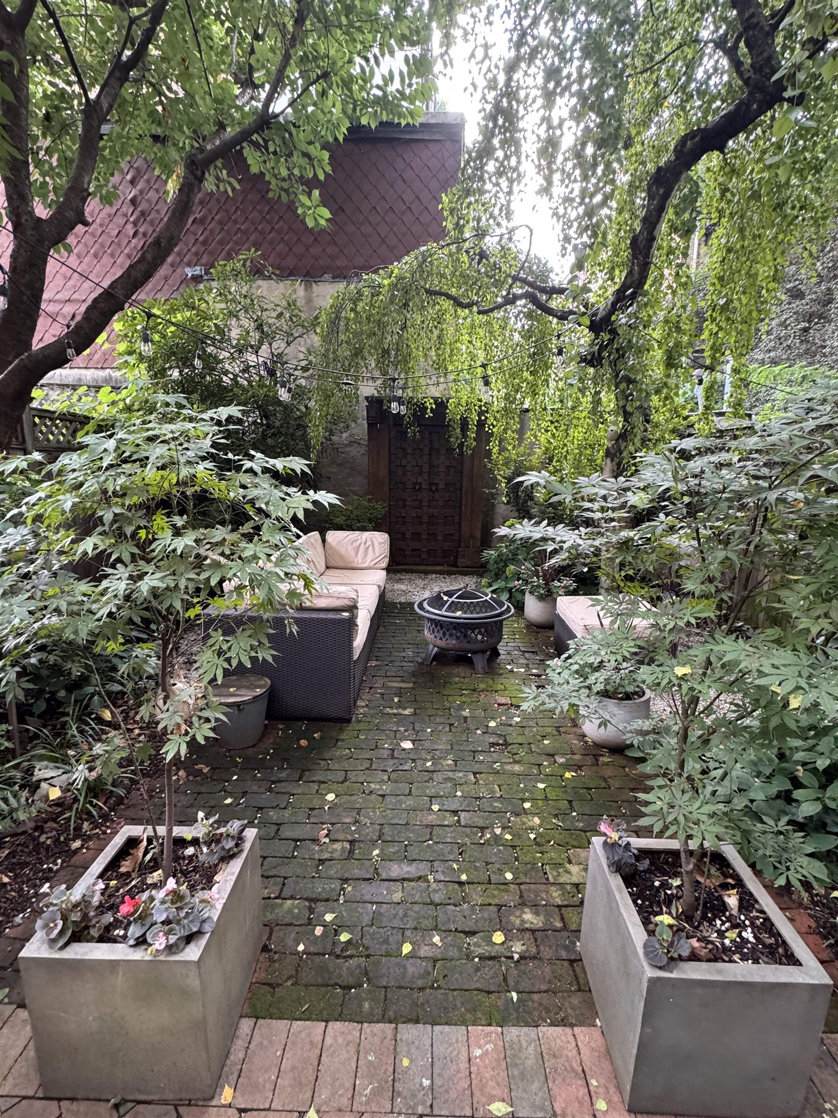 231 7TH ST Unit: 1