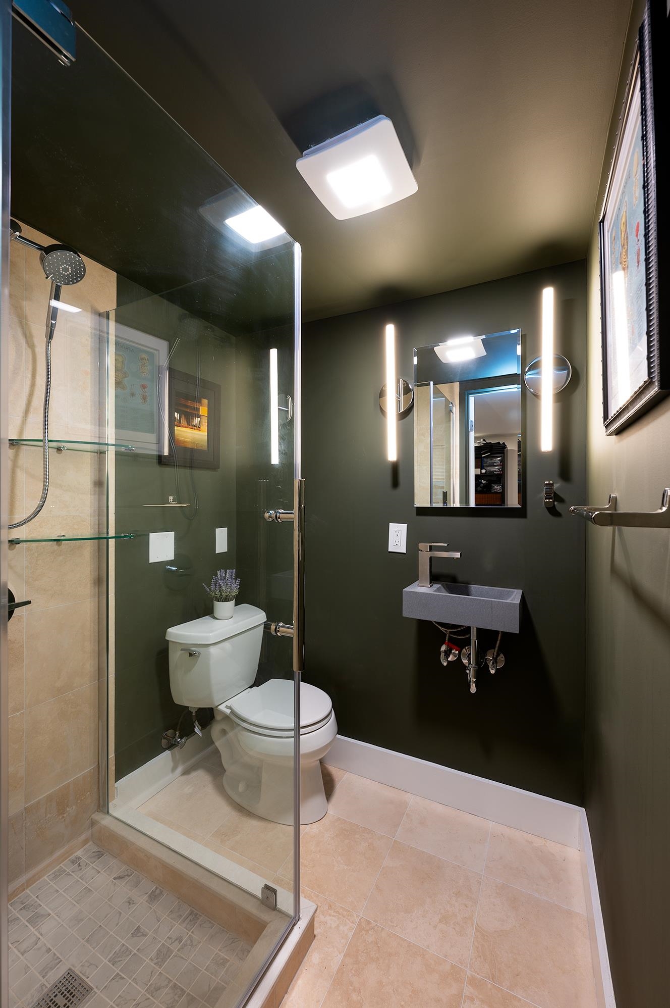 231 7TH ST Unit: 1