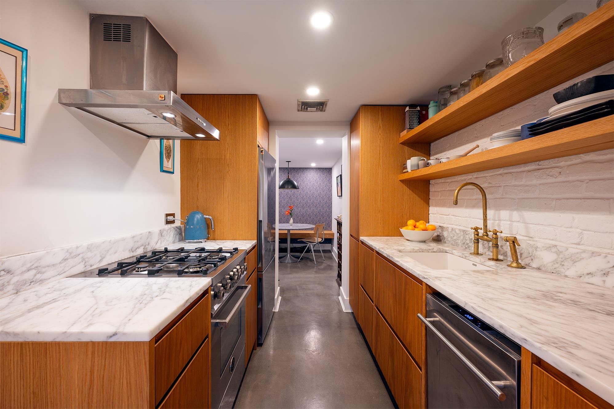 231 7TH ST Unit: 1