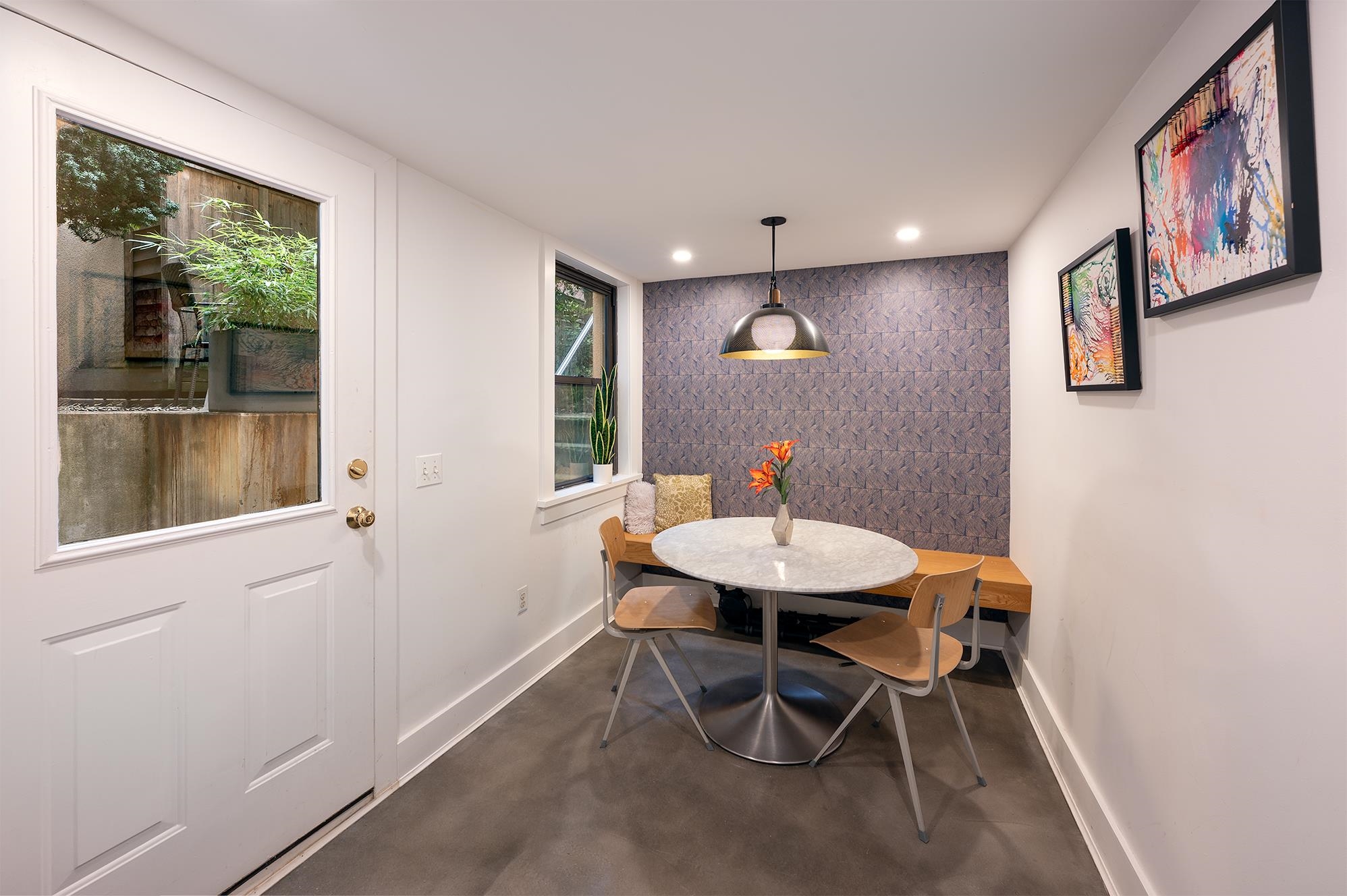 231 7TH ST Unit: 1