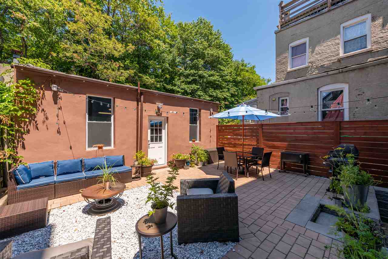 280 5TH ST Unit: 1