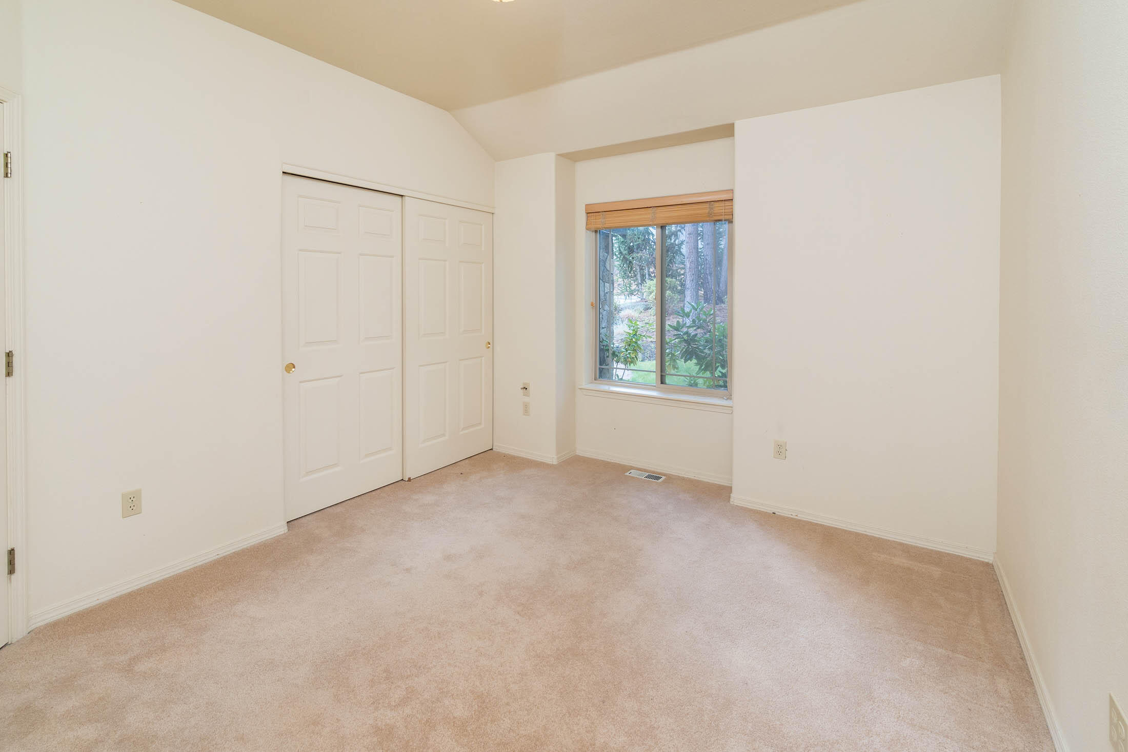 2630 NW Morris Court