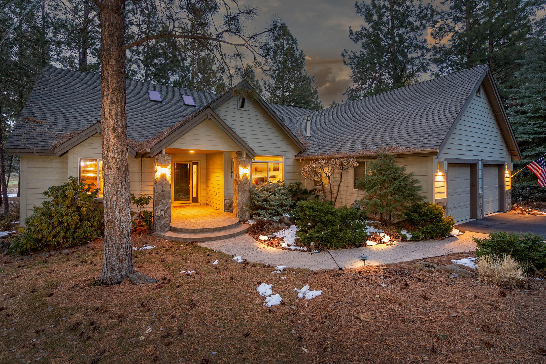 2630 NW Morris Court