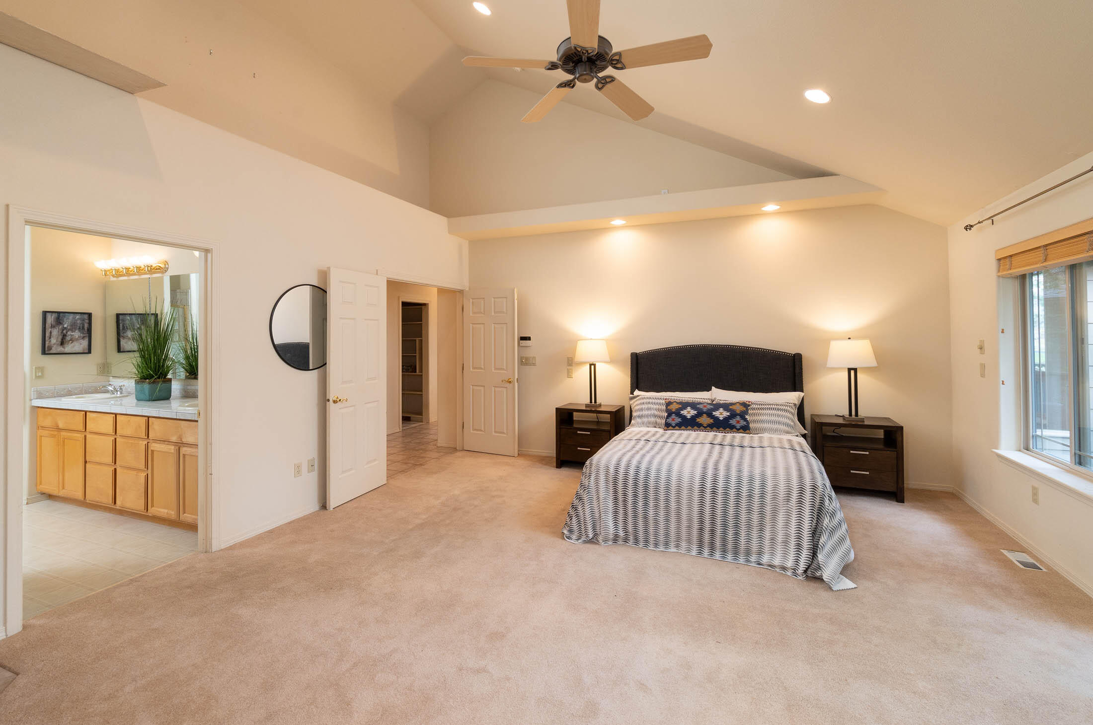 2630 NW Morris Court