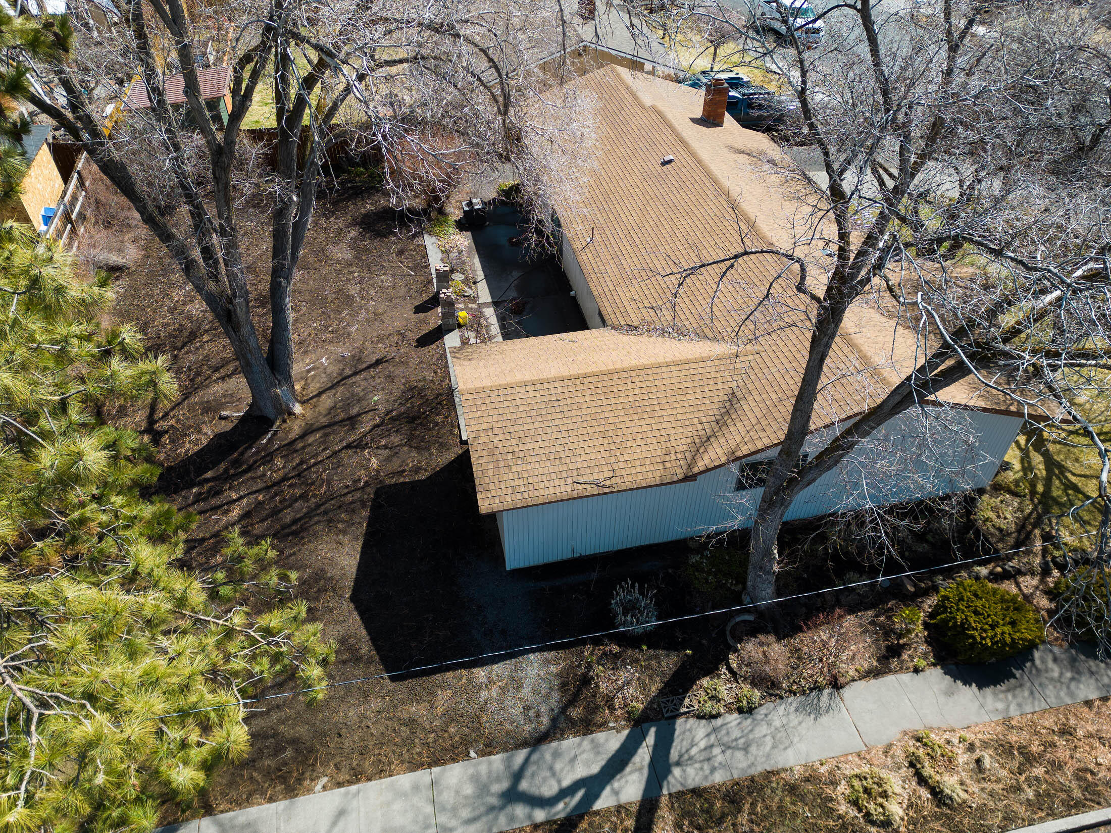 1306 NE Thompson Drive