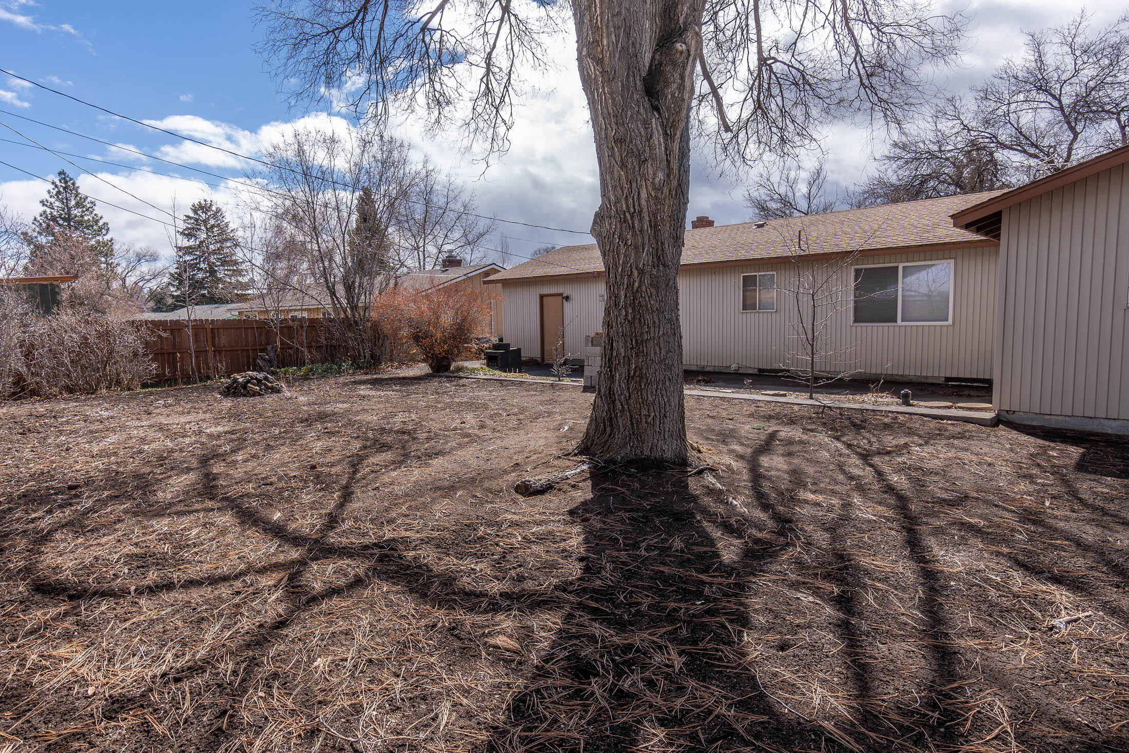 1306 NE Thompson Drive