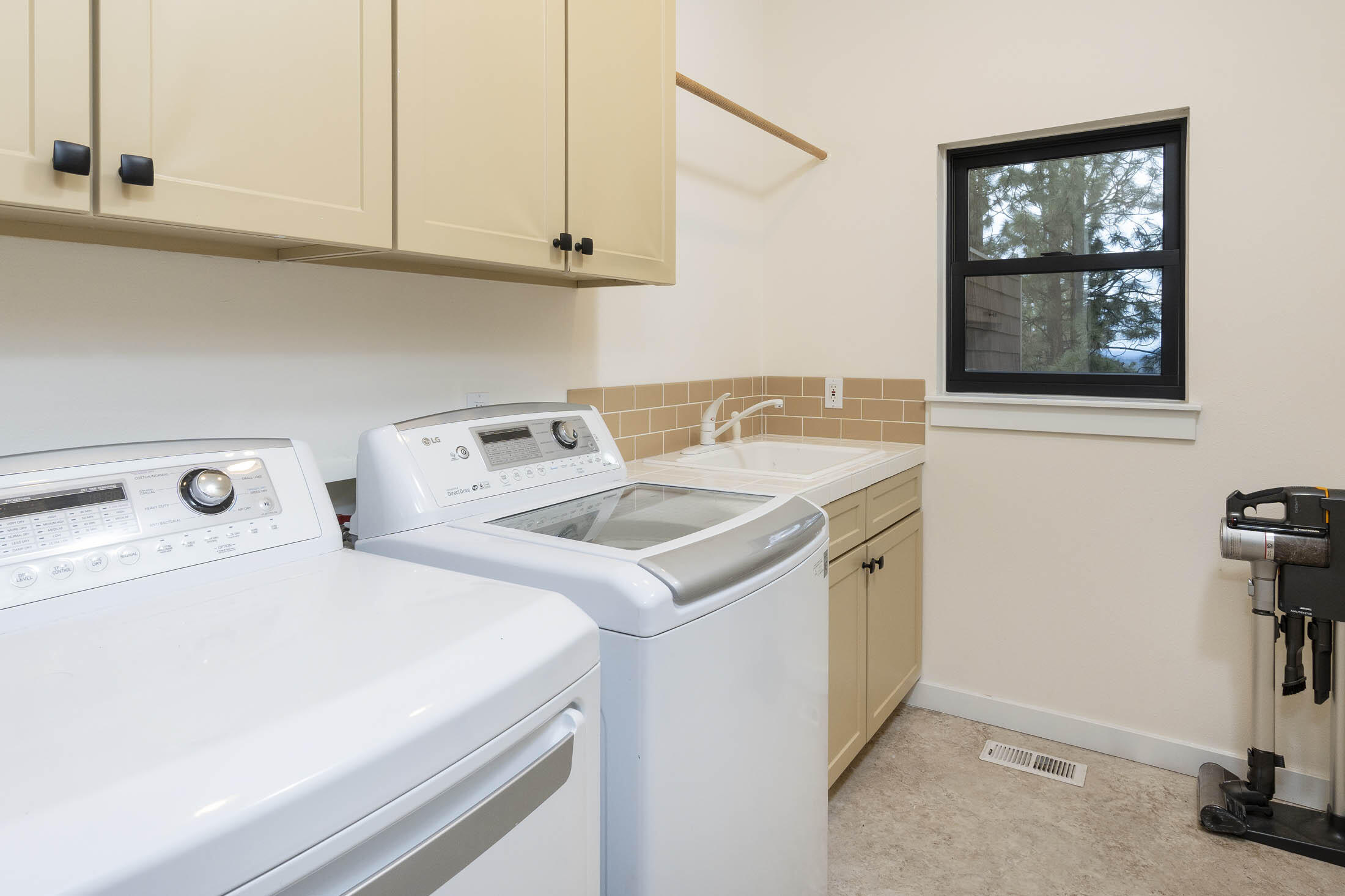 2771 NW Nightfall Circle