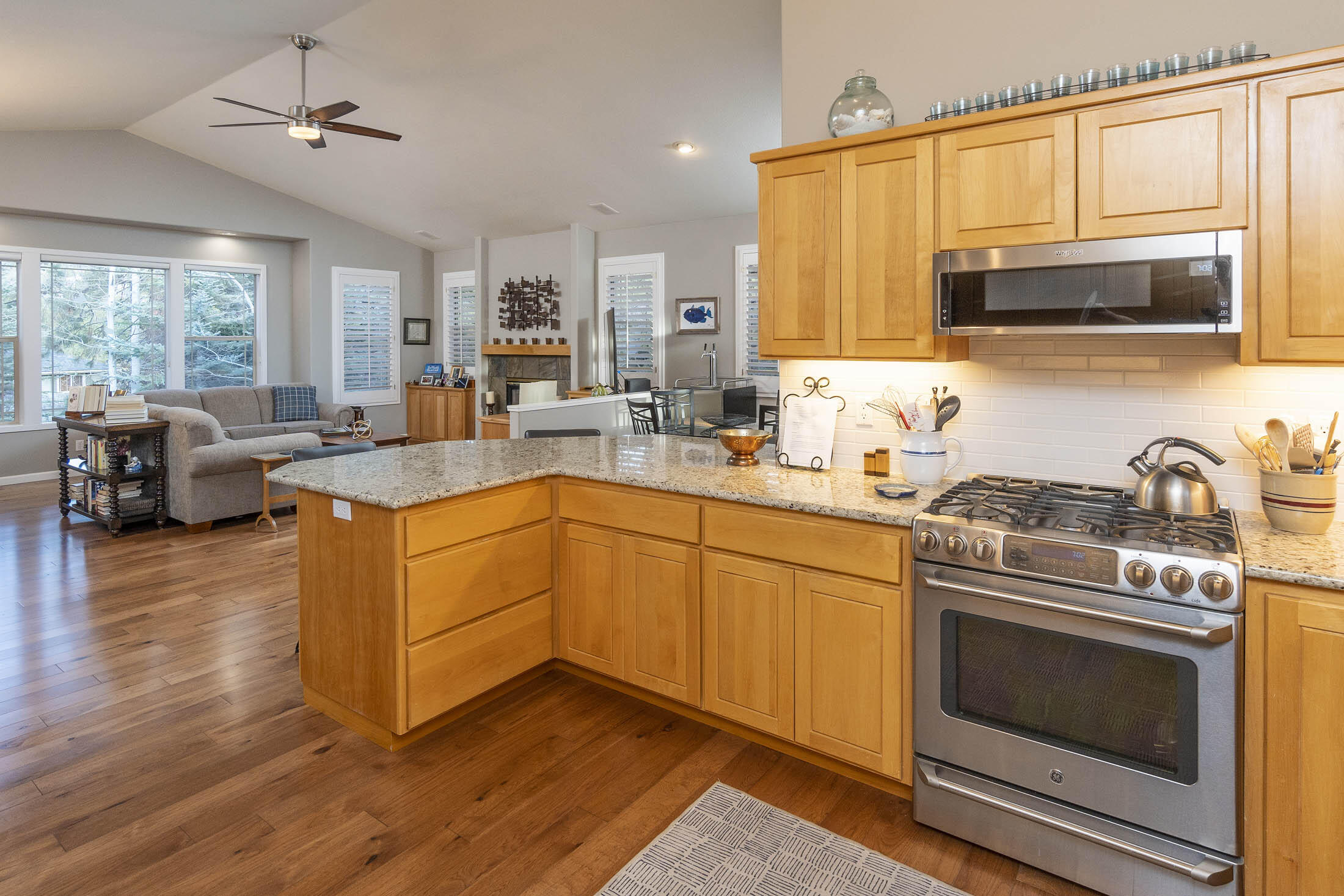 3051 NW Melville Drive