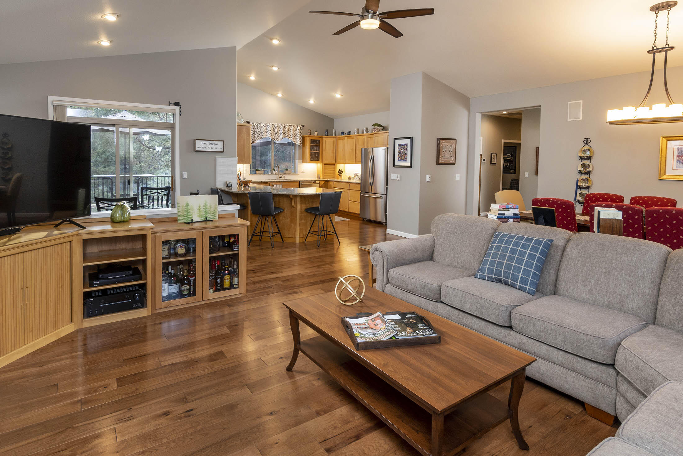 3051 NW Melville Drive