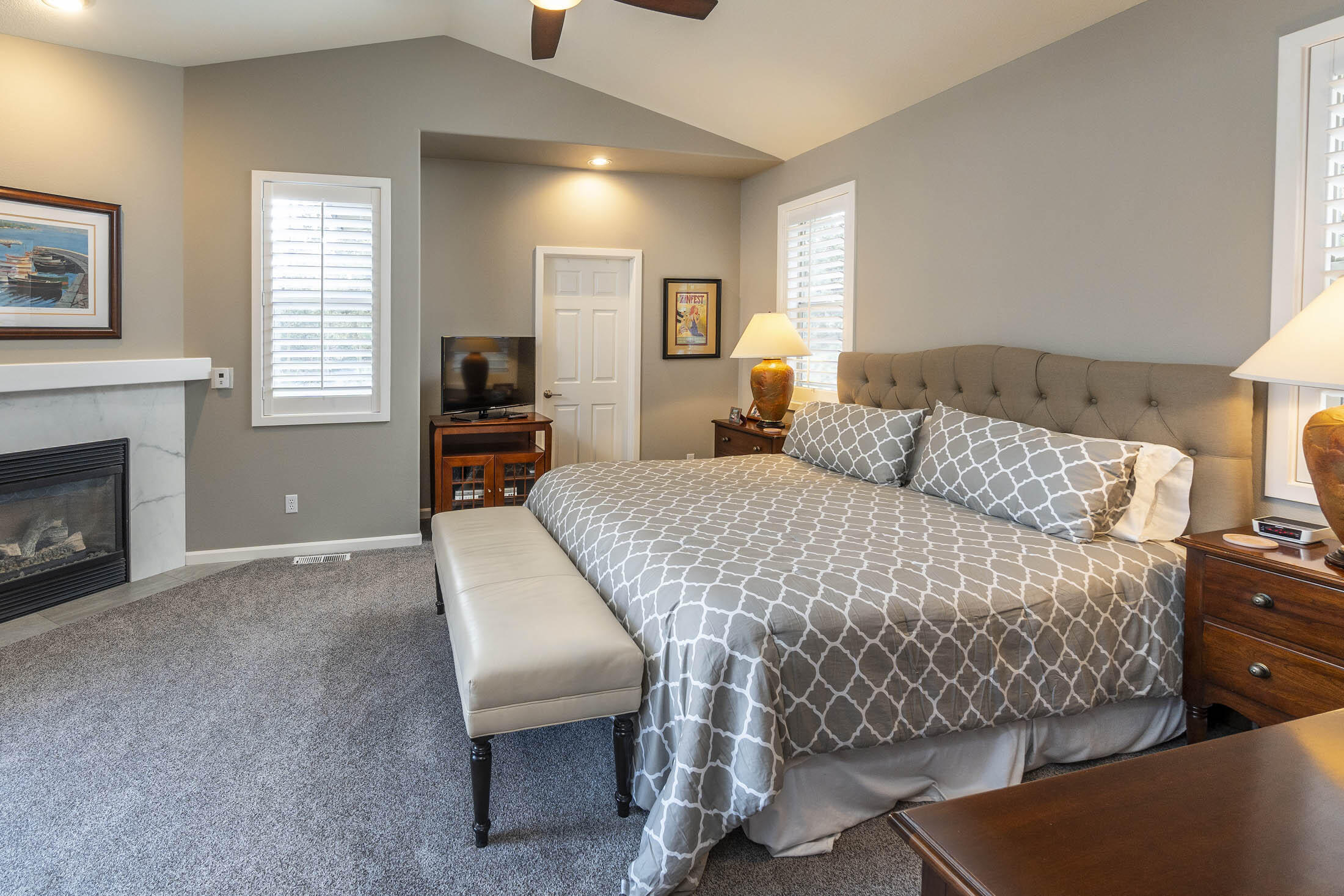 3051 NW Melville Drive