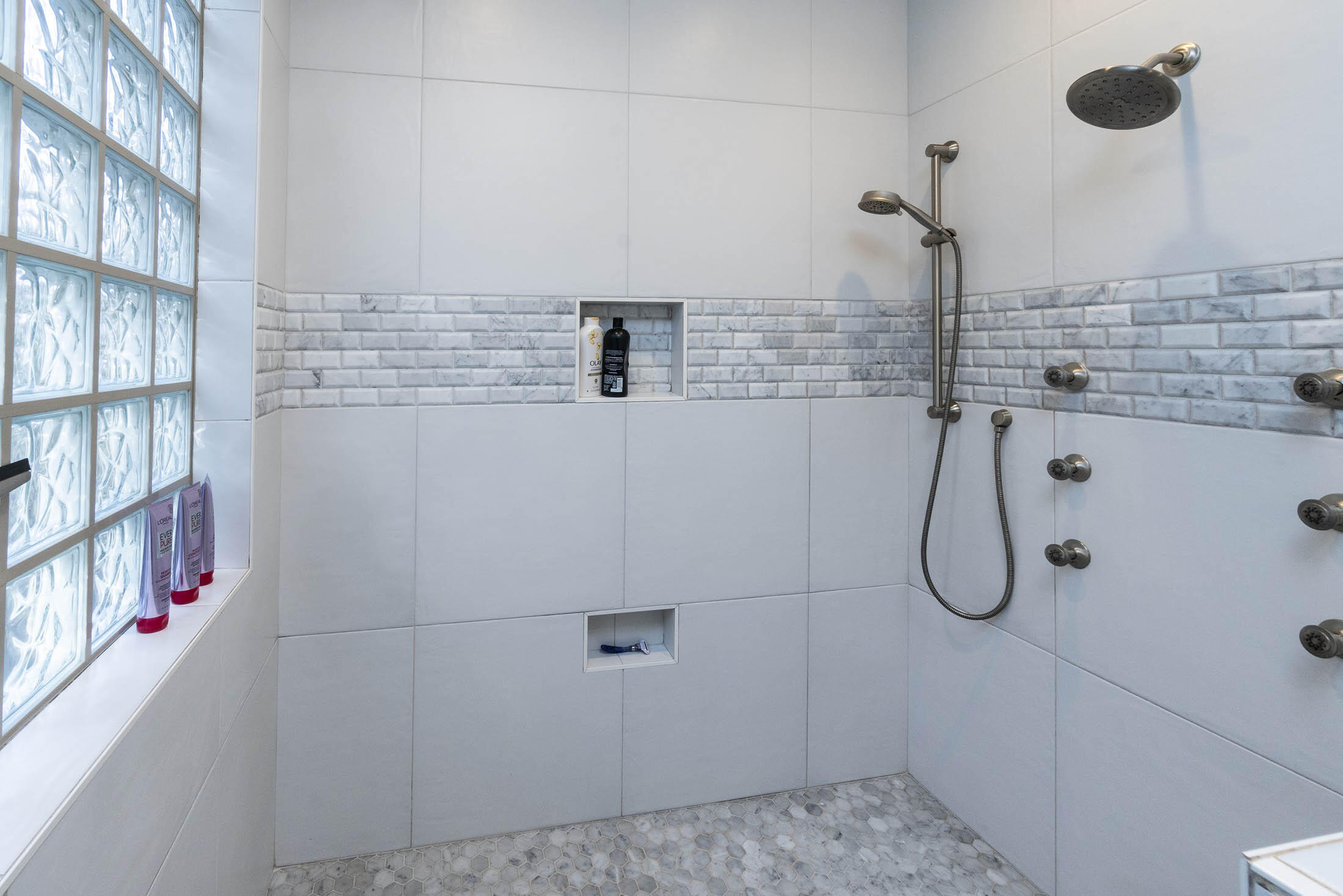 3051 NW Melville Drive