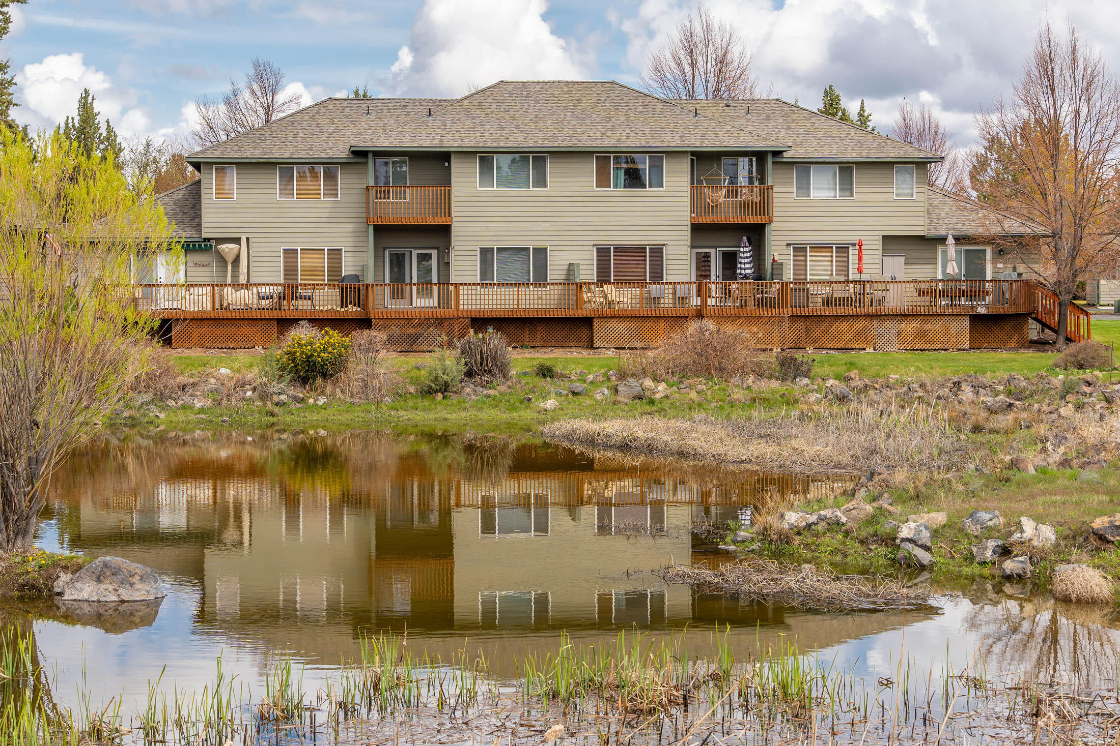 1141 Golden Pheasant Drive