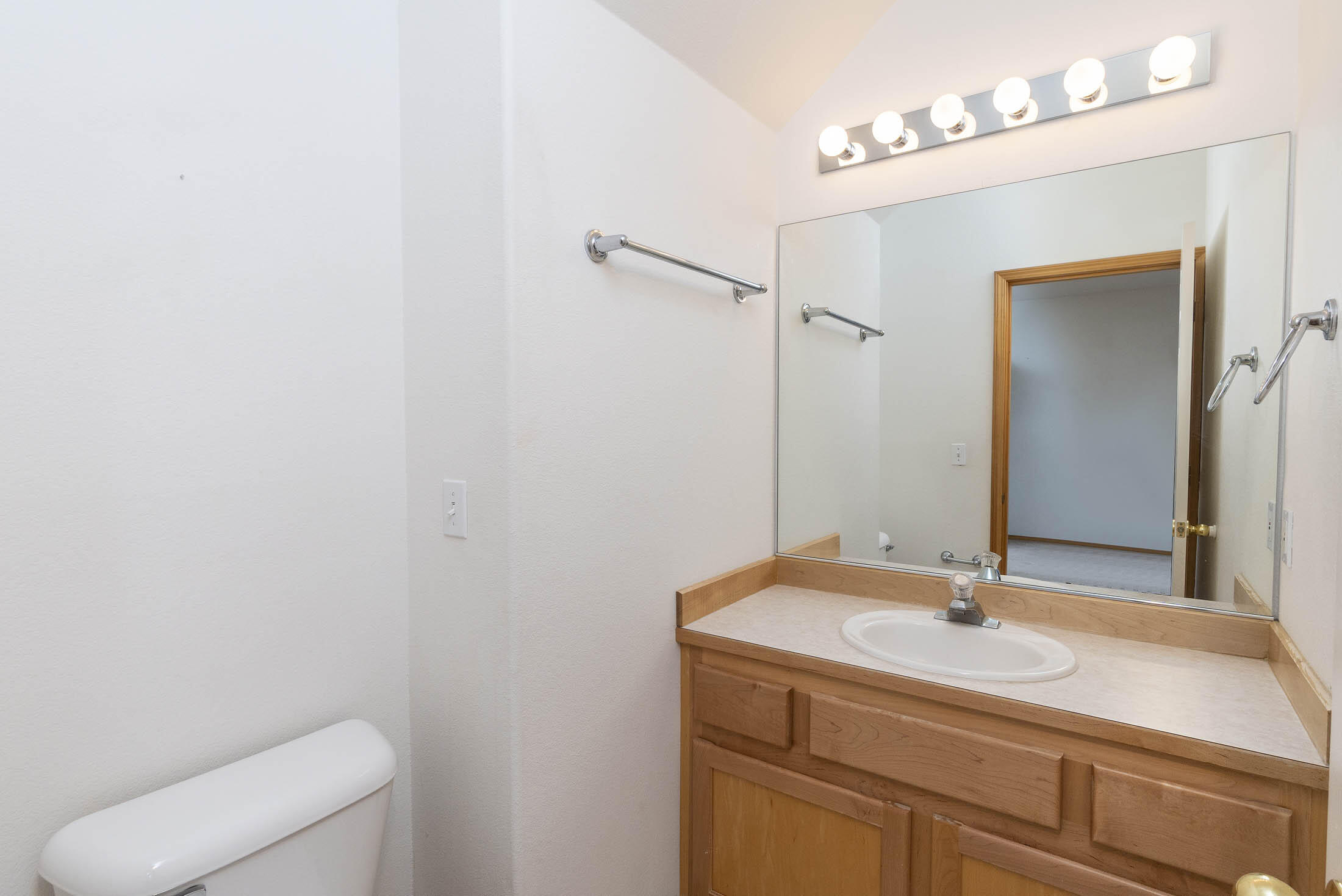 1141 Golden Pheasant Drive