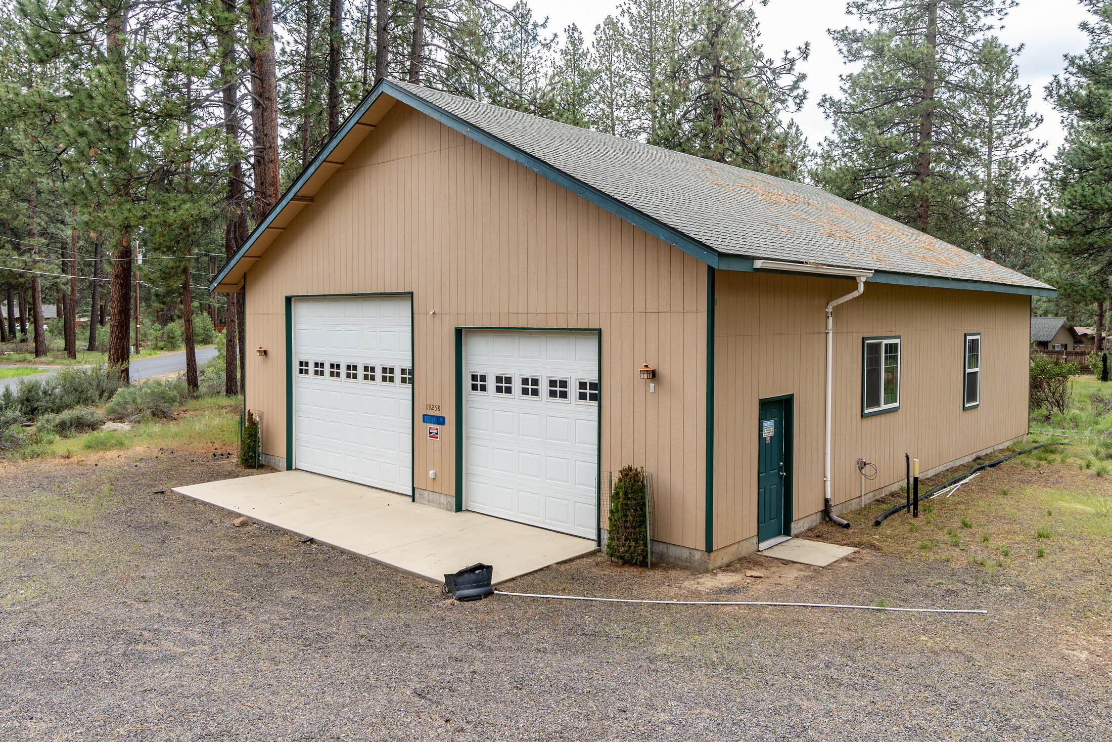 19258 Apache Road