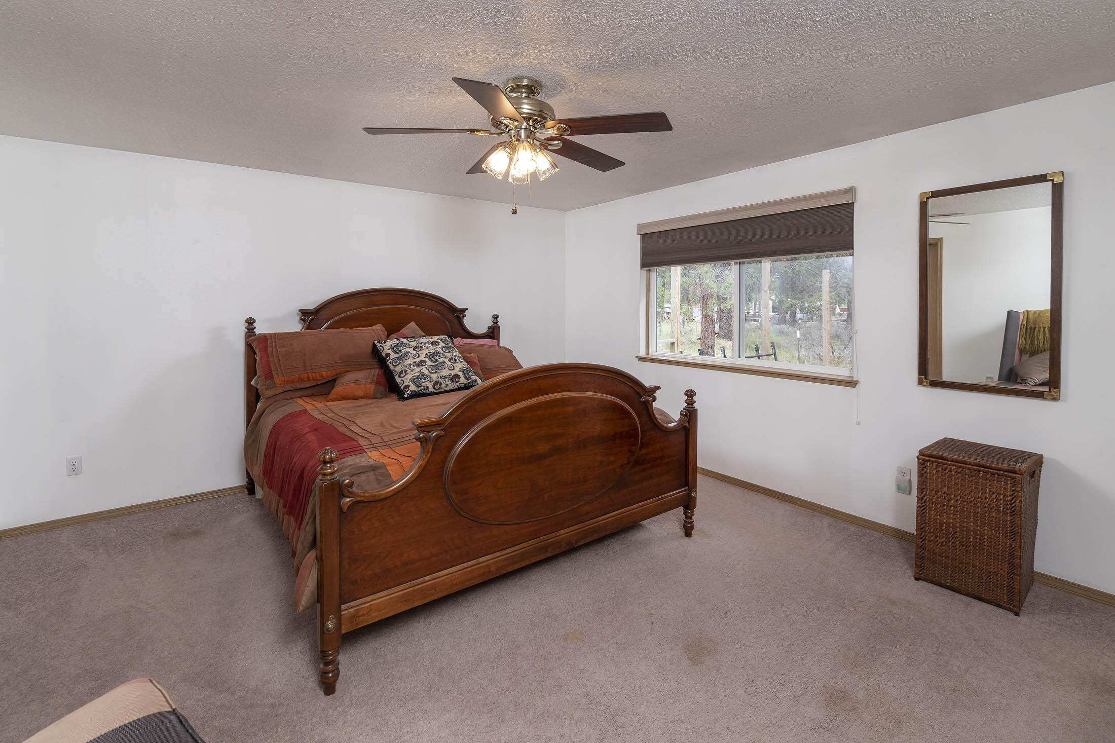 19258 Apache Road