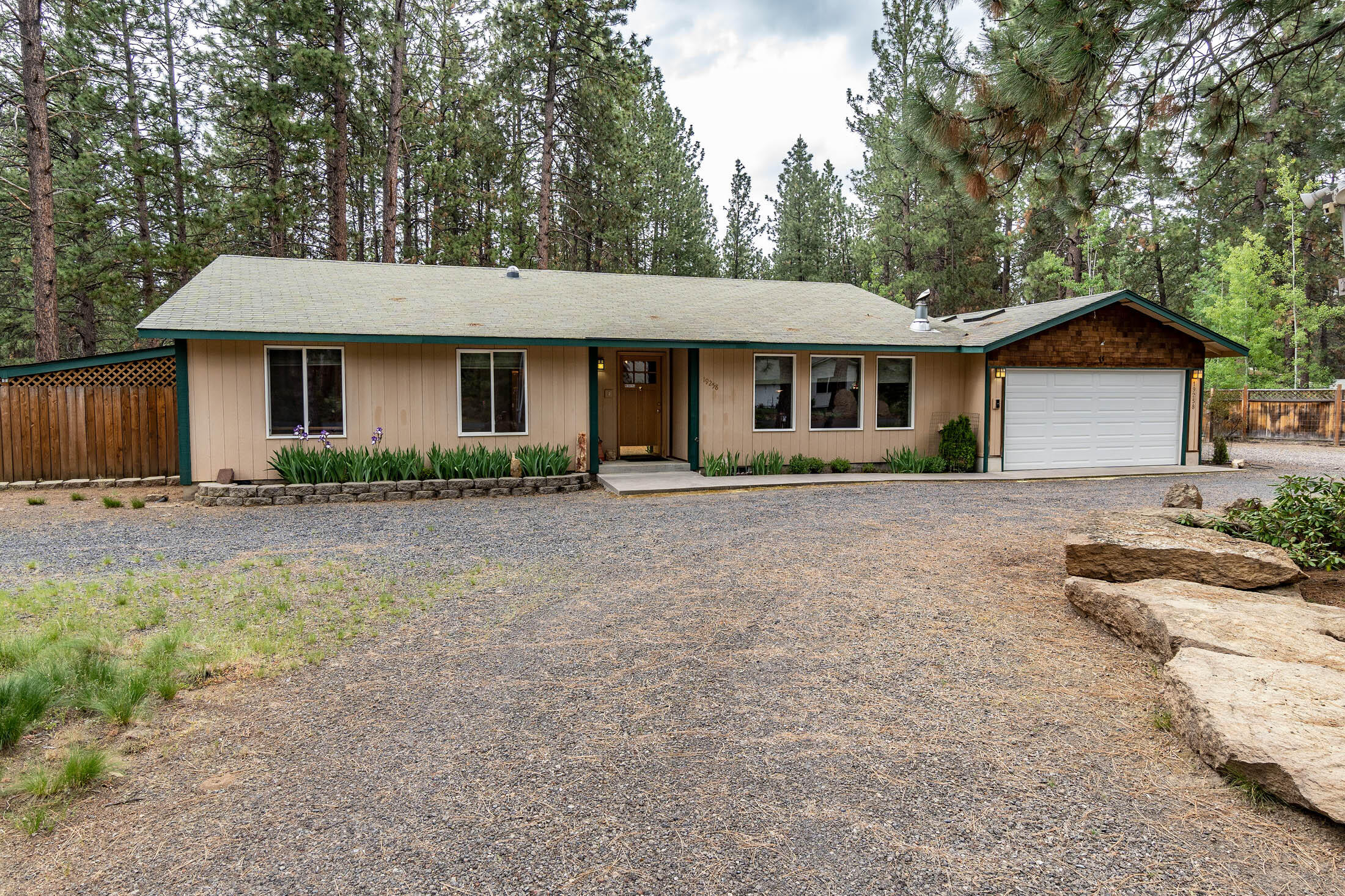 19258 Apache Road