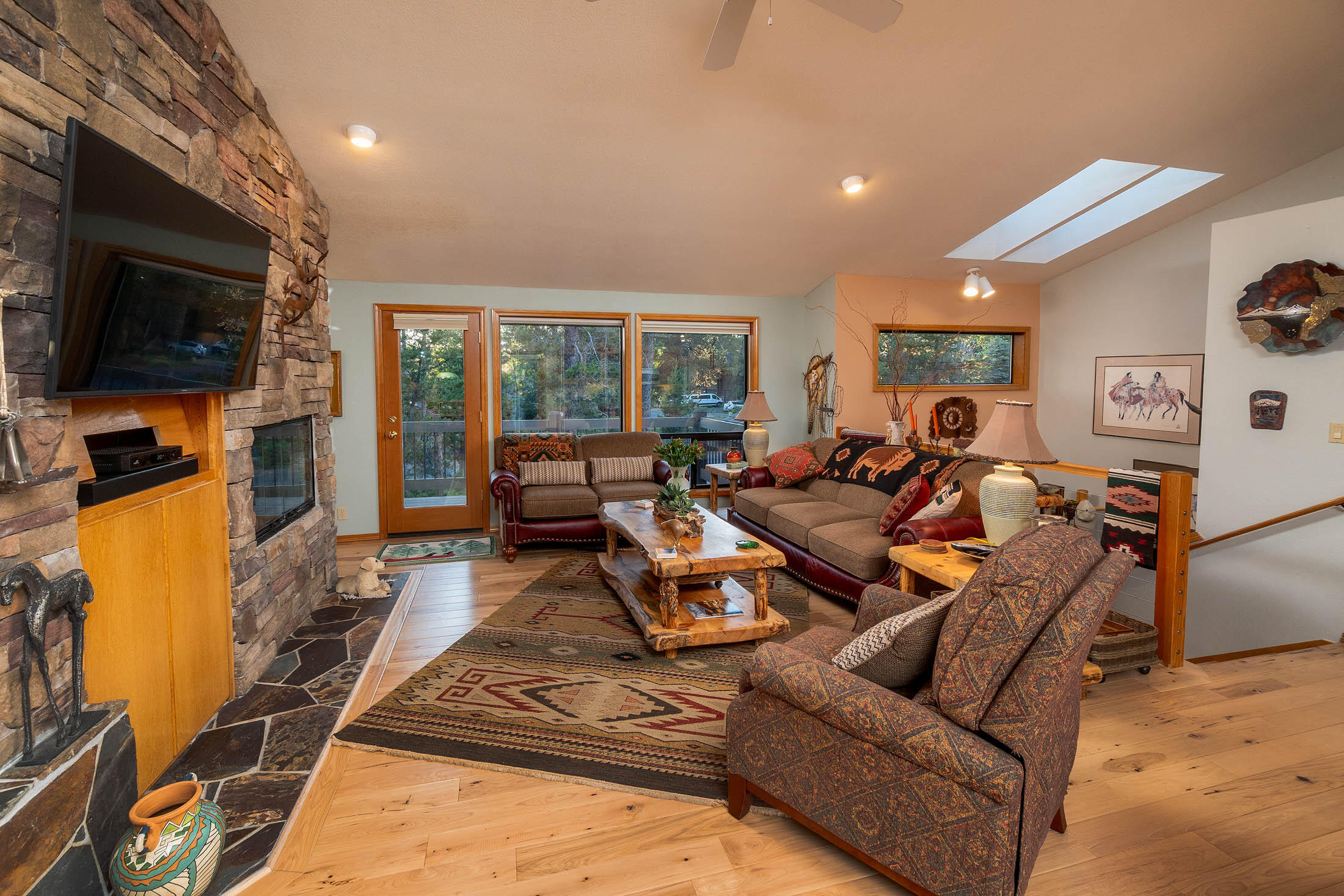 18203 Oregon Loop Unit: 45