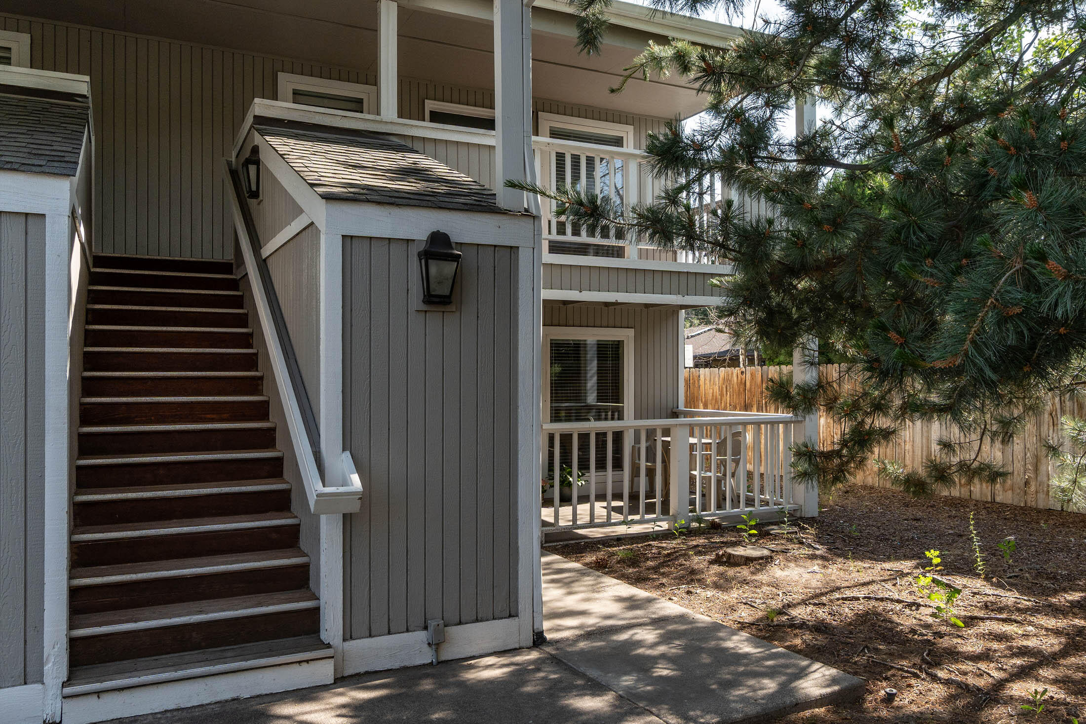 1439 NW Juniper Street Unit: APT 12