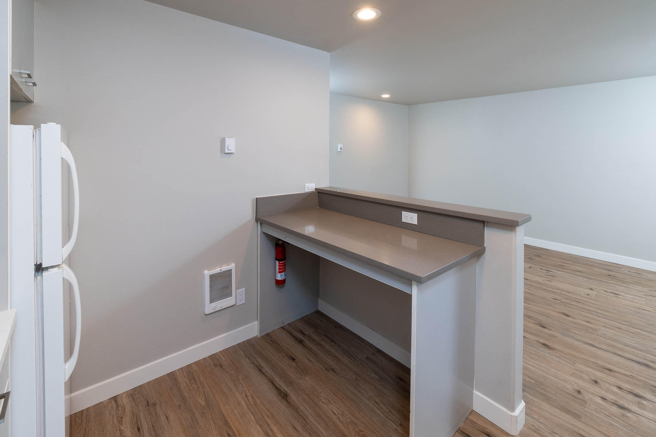 1439 NW Juniper Street Unit: APT 12