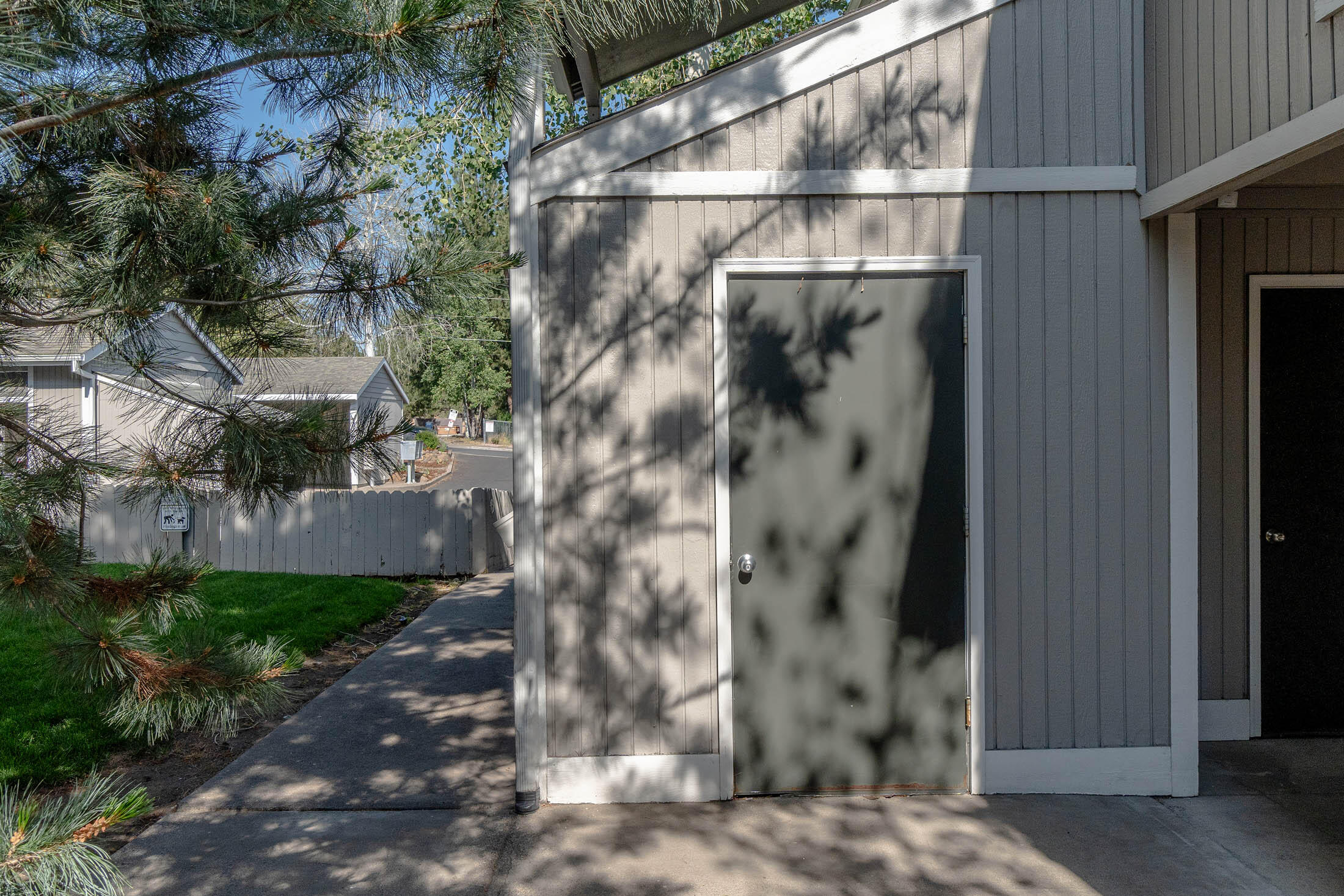 1439 NW Juniper Street Unit: APT 12