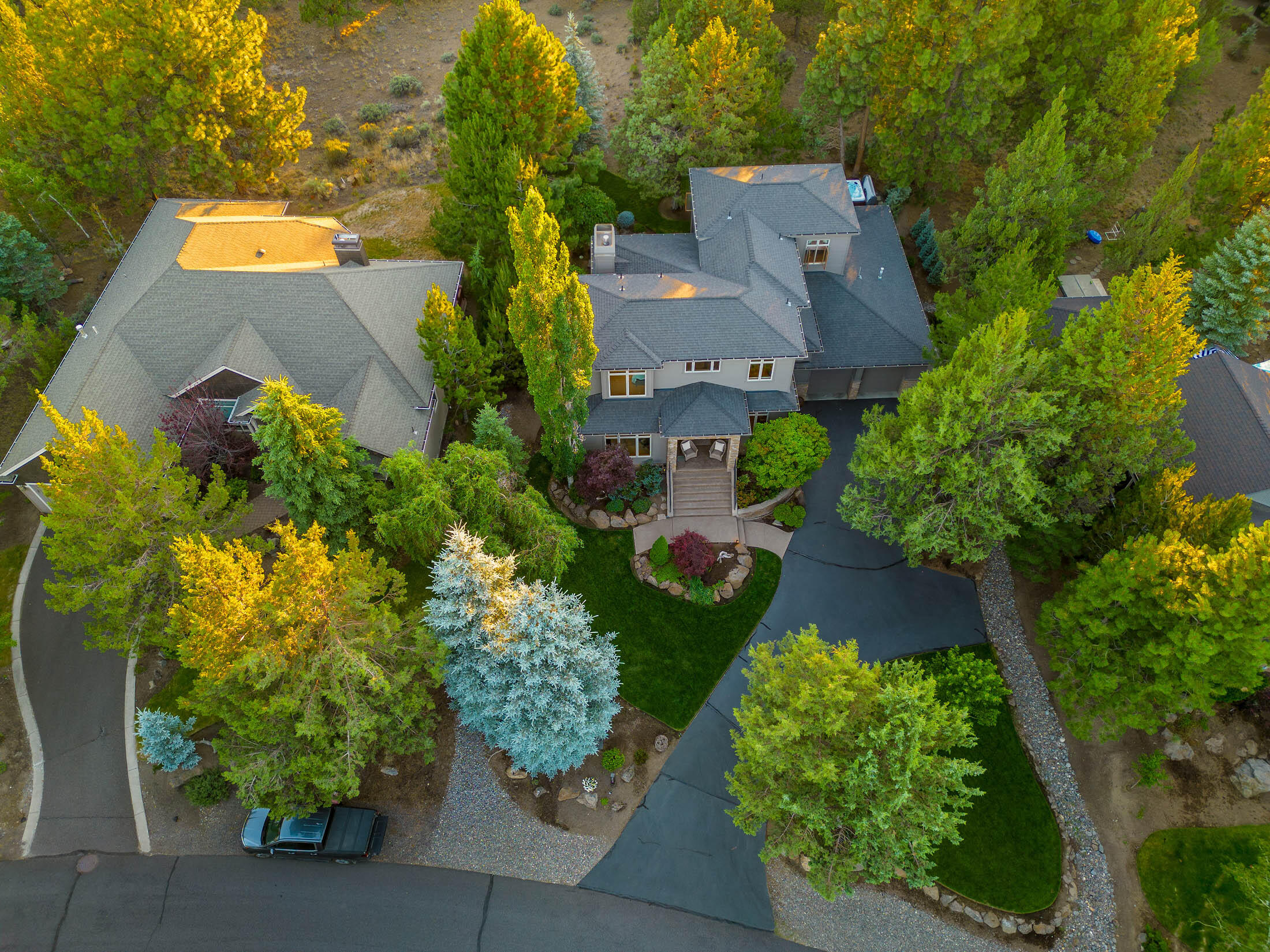 3237 NW Melville Drive