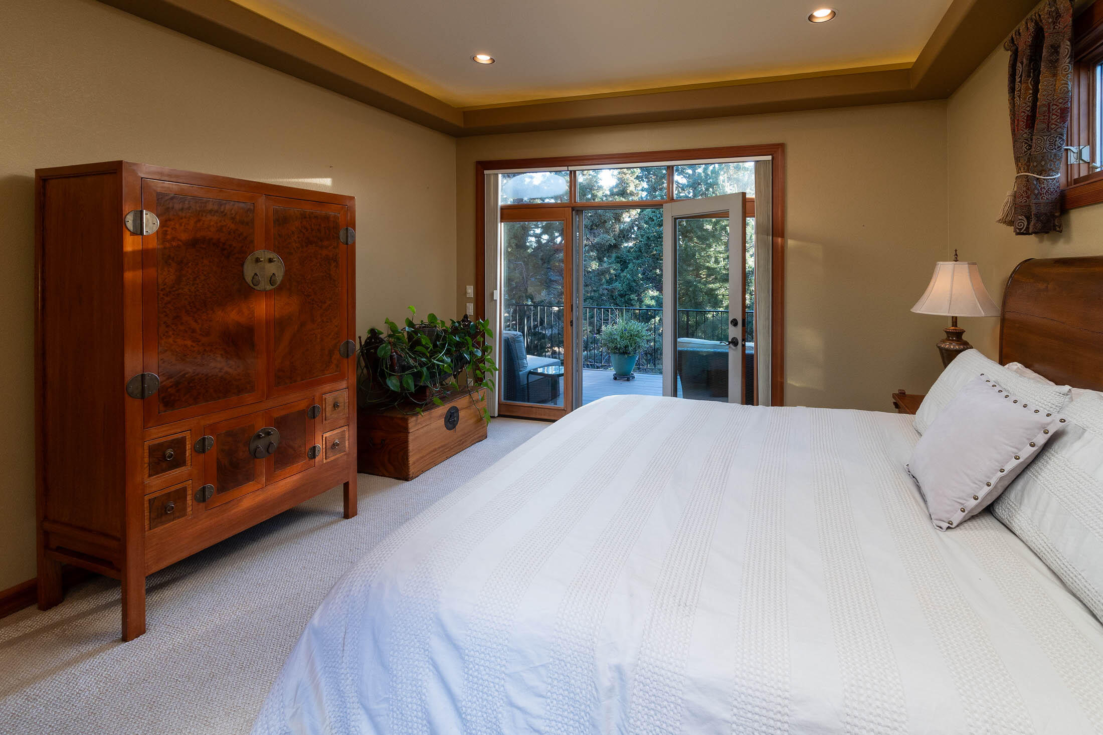 3237 NW Melville Drive