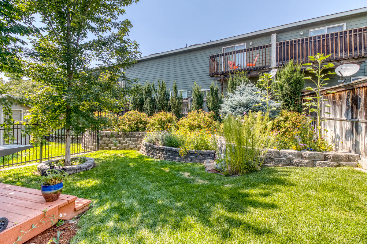 1359 NE Dawson Drive Unit: 1 & 2