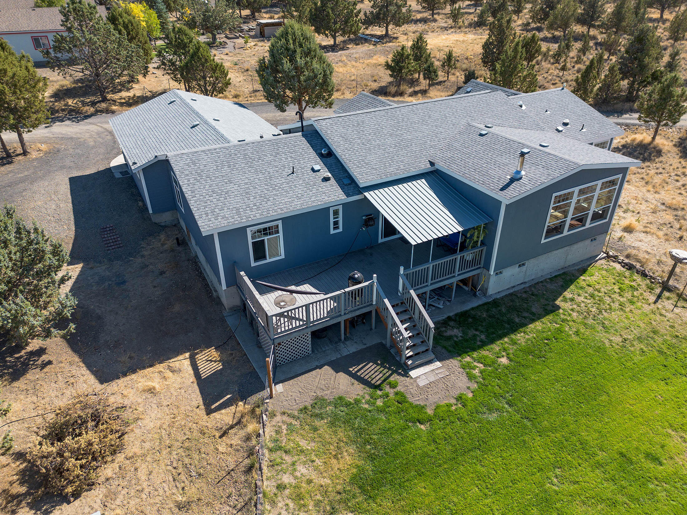 5555 SE Jerry Drive