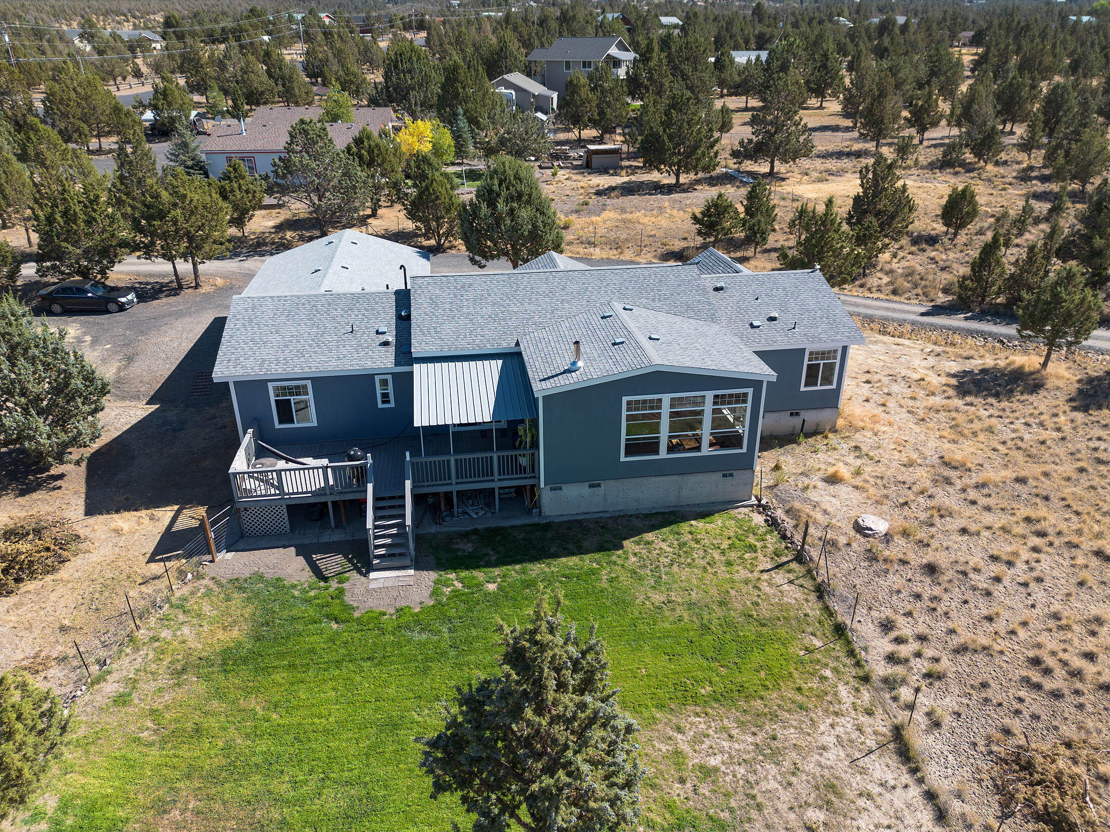 5555 SE Jerry Drive