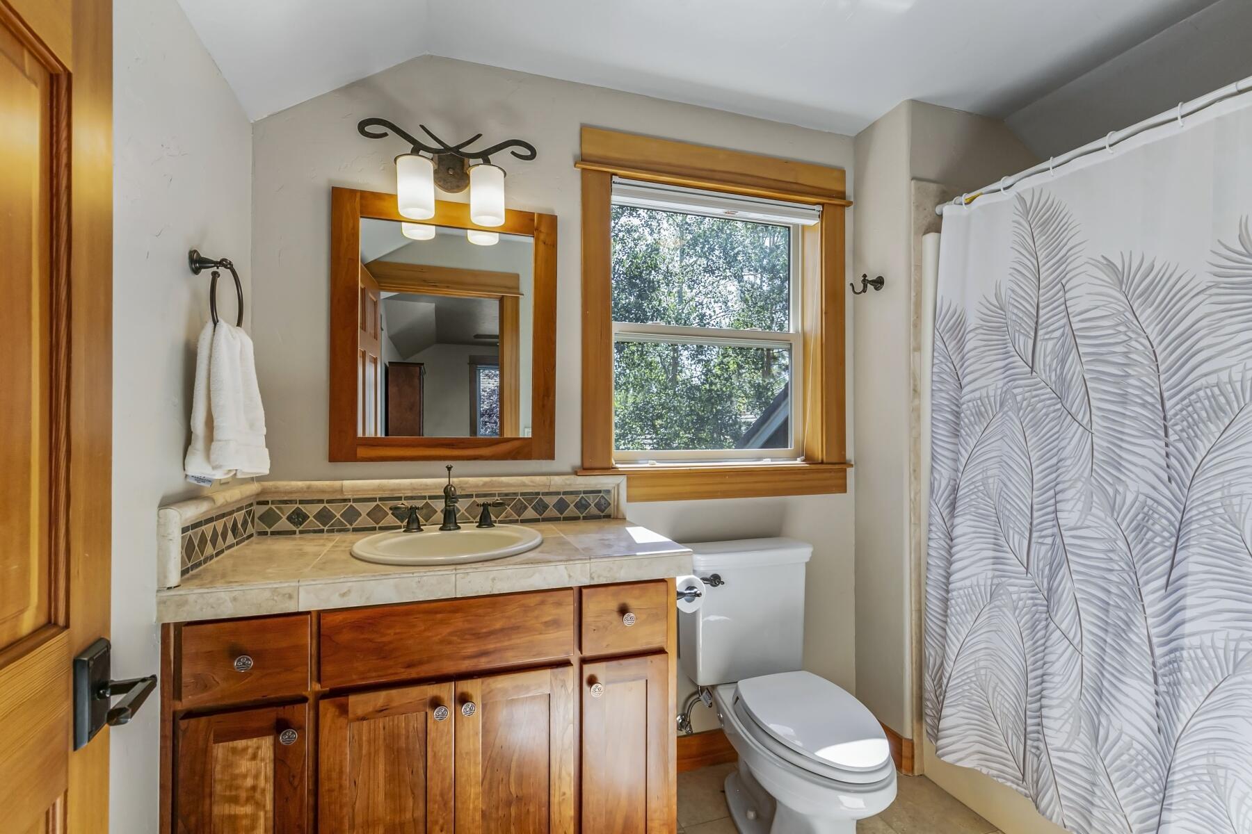 19501 Todd Lake Court