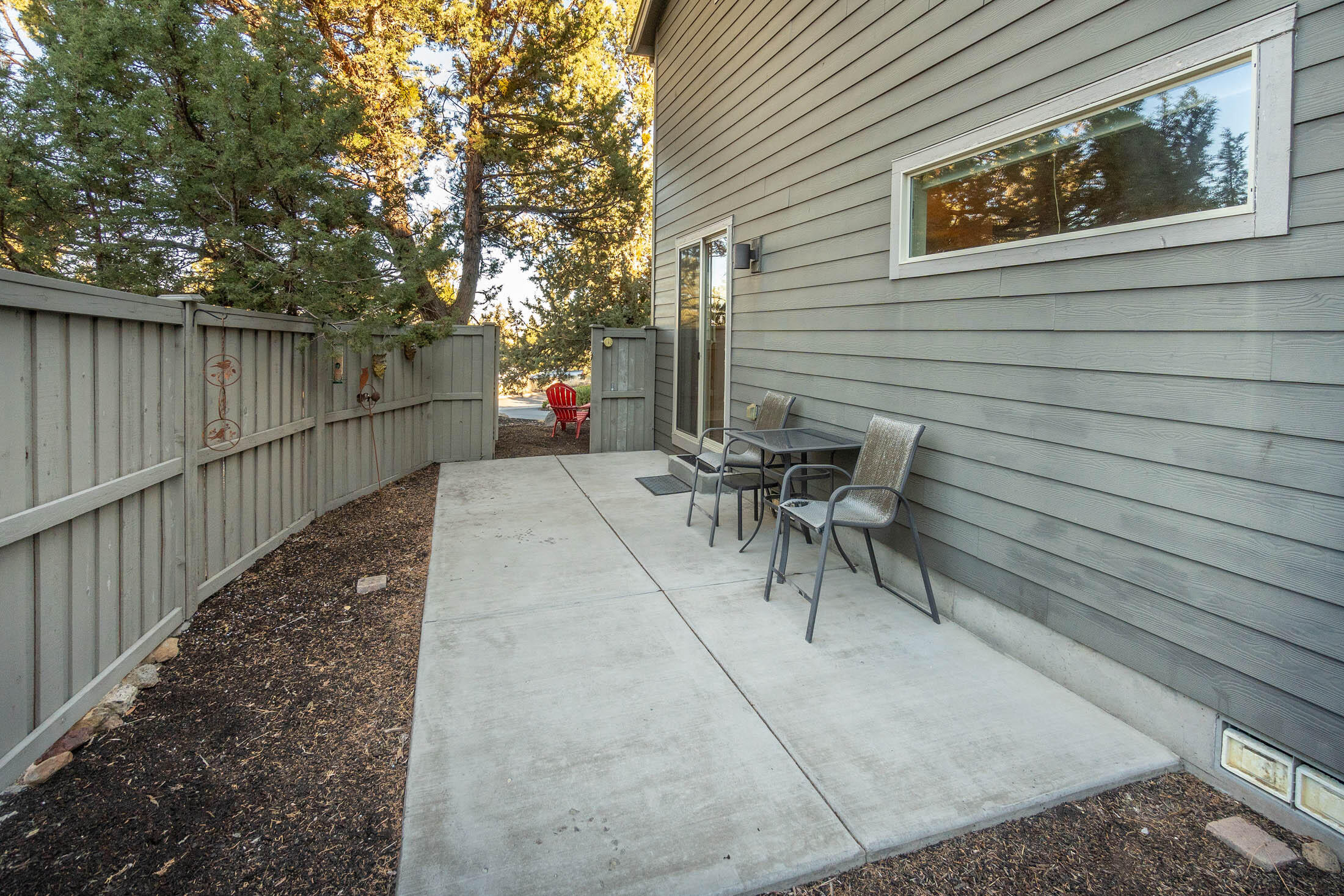 2341 NW Debron Lane