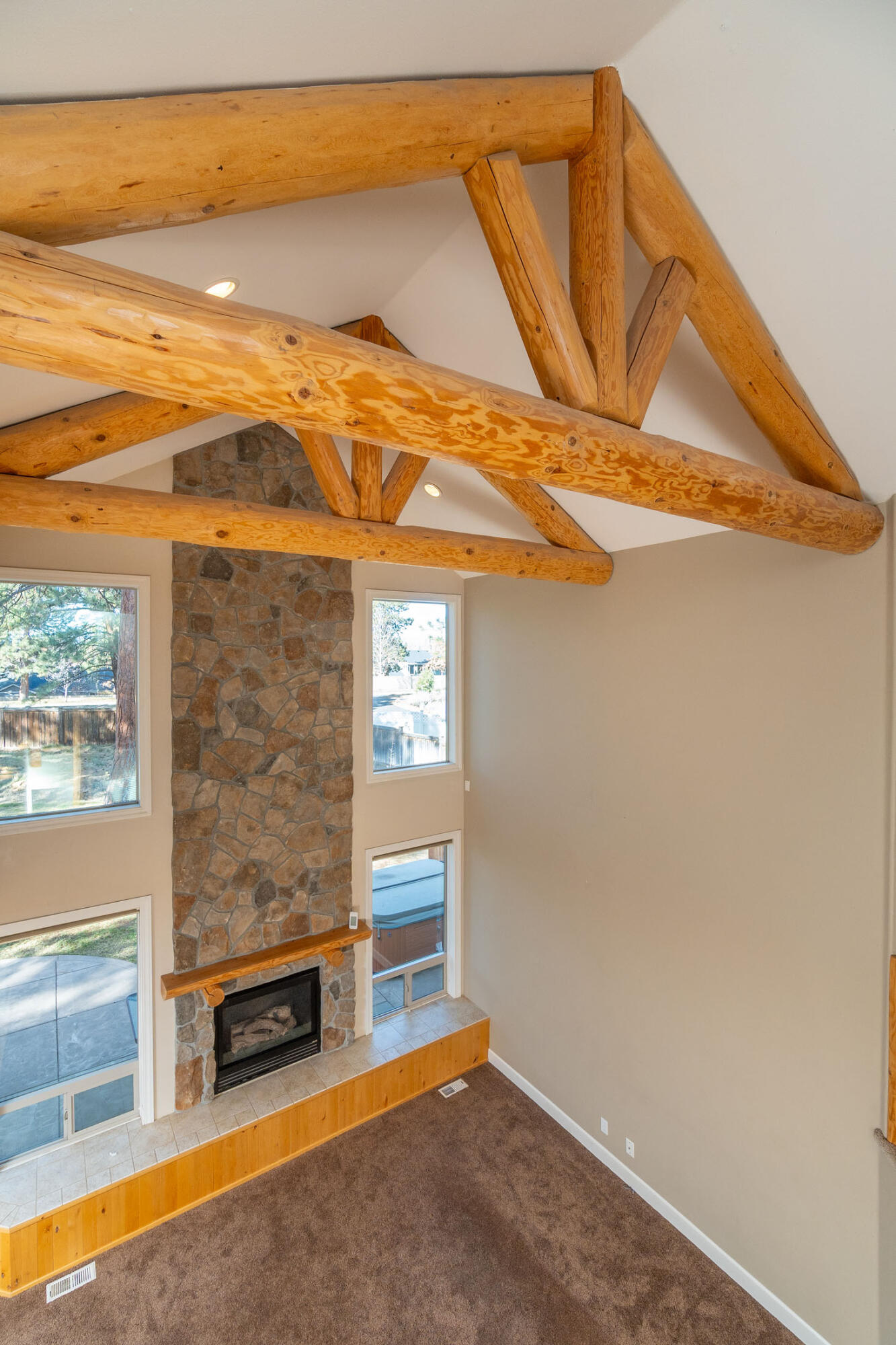 60923 Zircon Drive