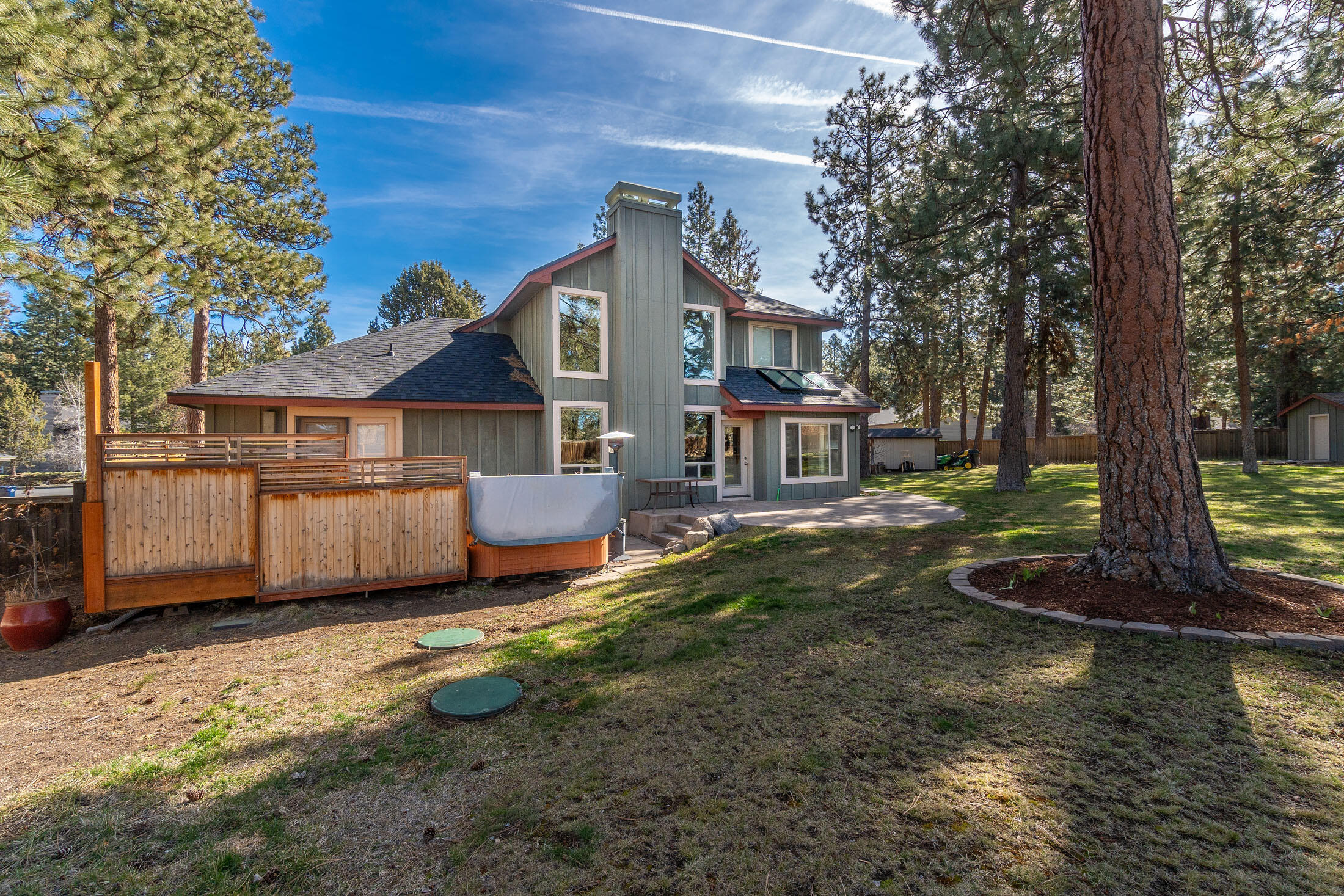 60923 Zircon Drive