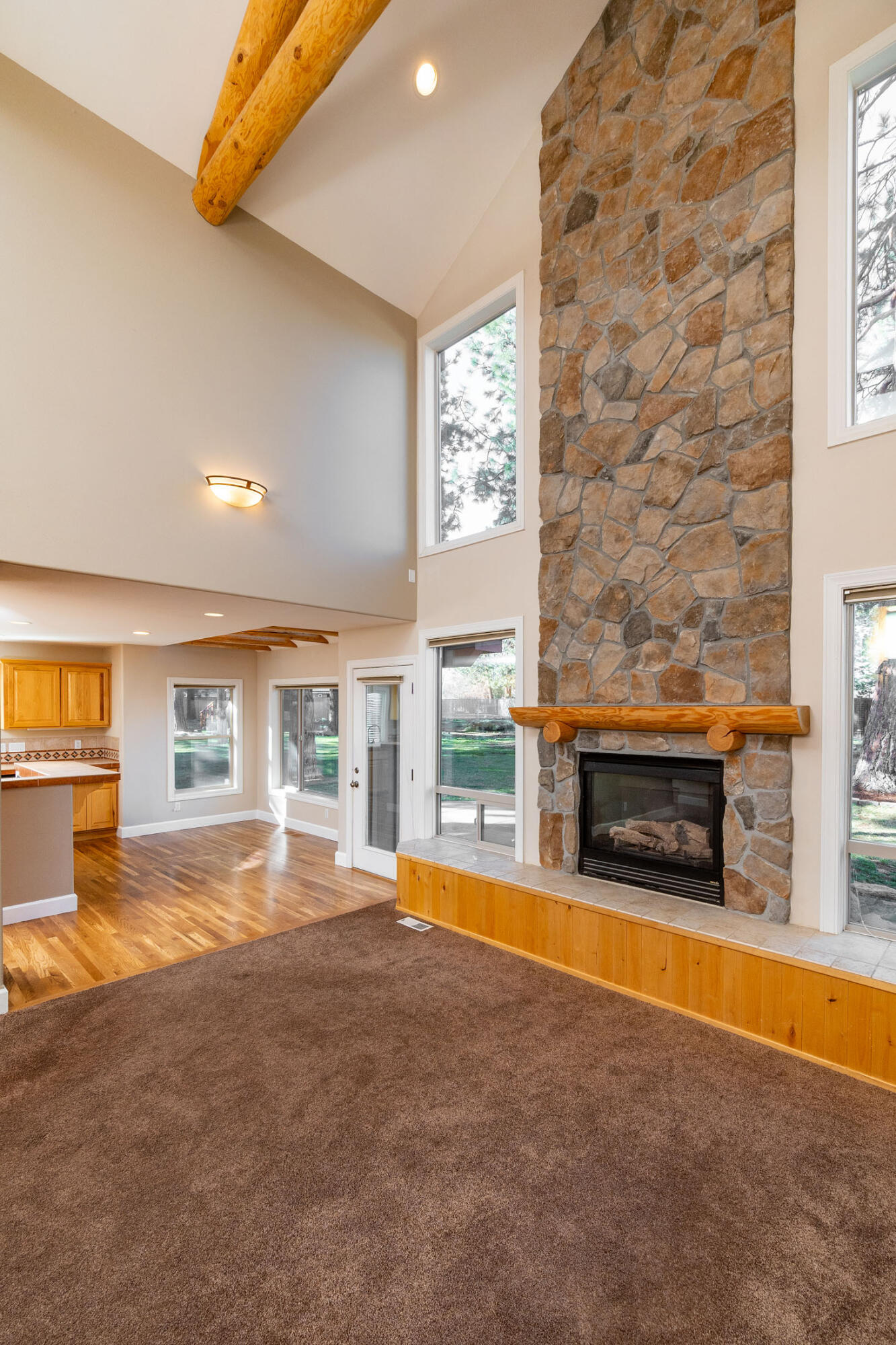 60923 Zircon Drive