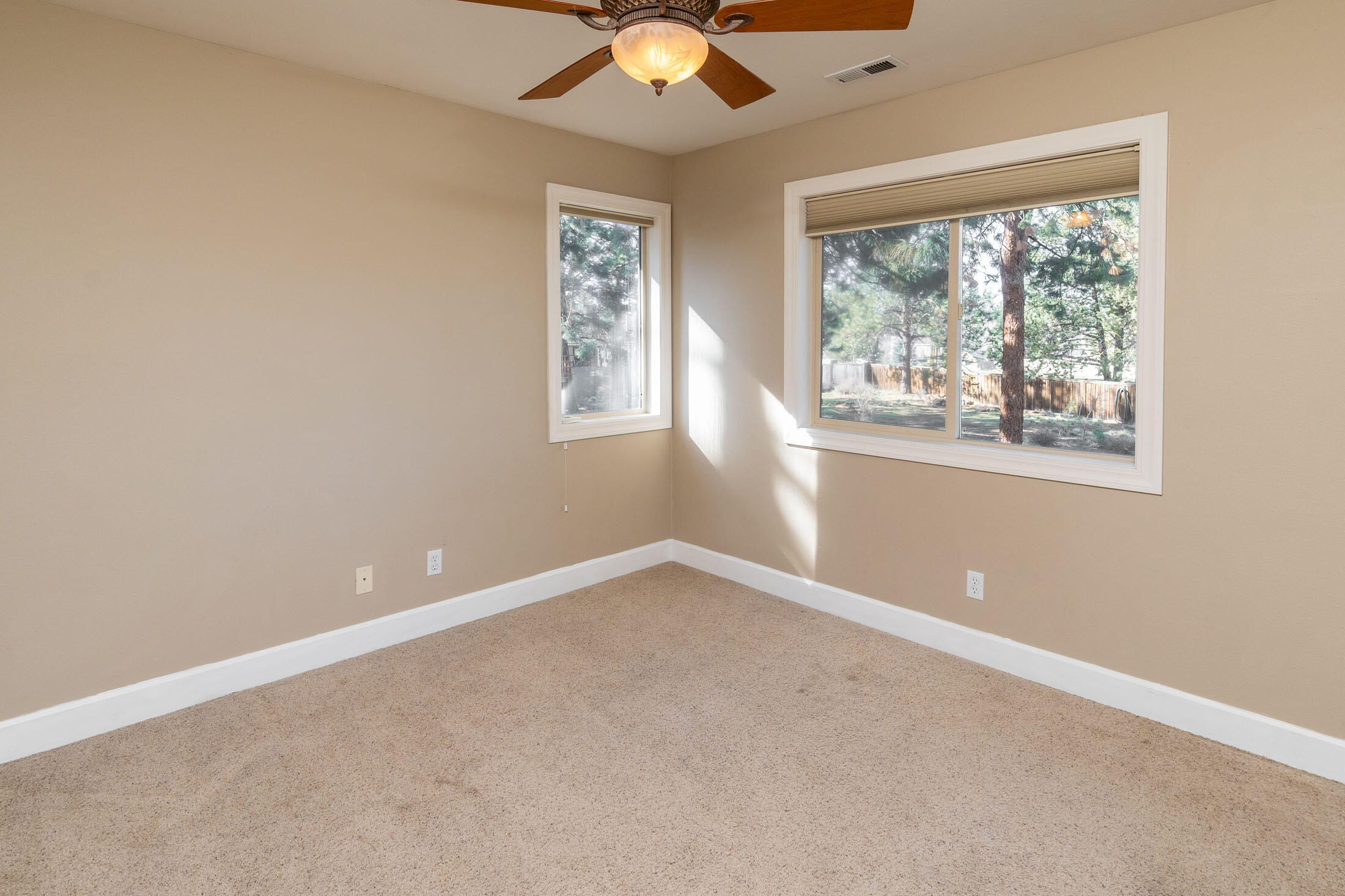 60923 Zircon Drive