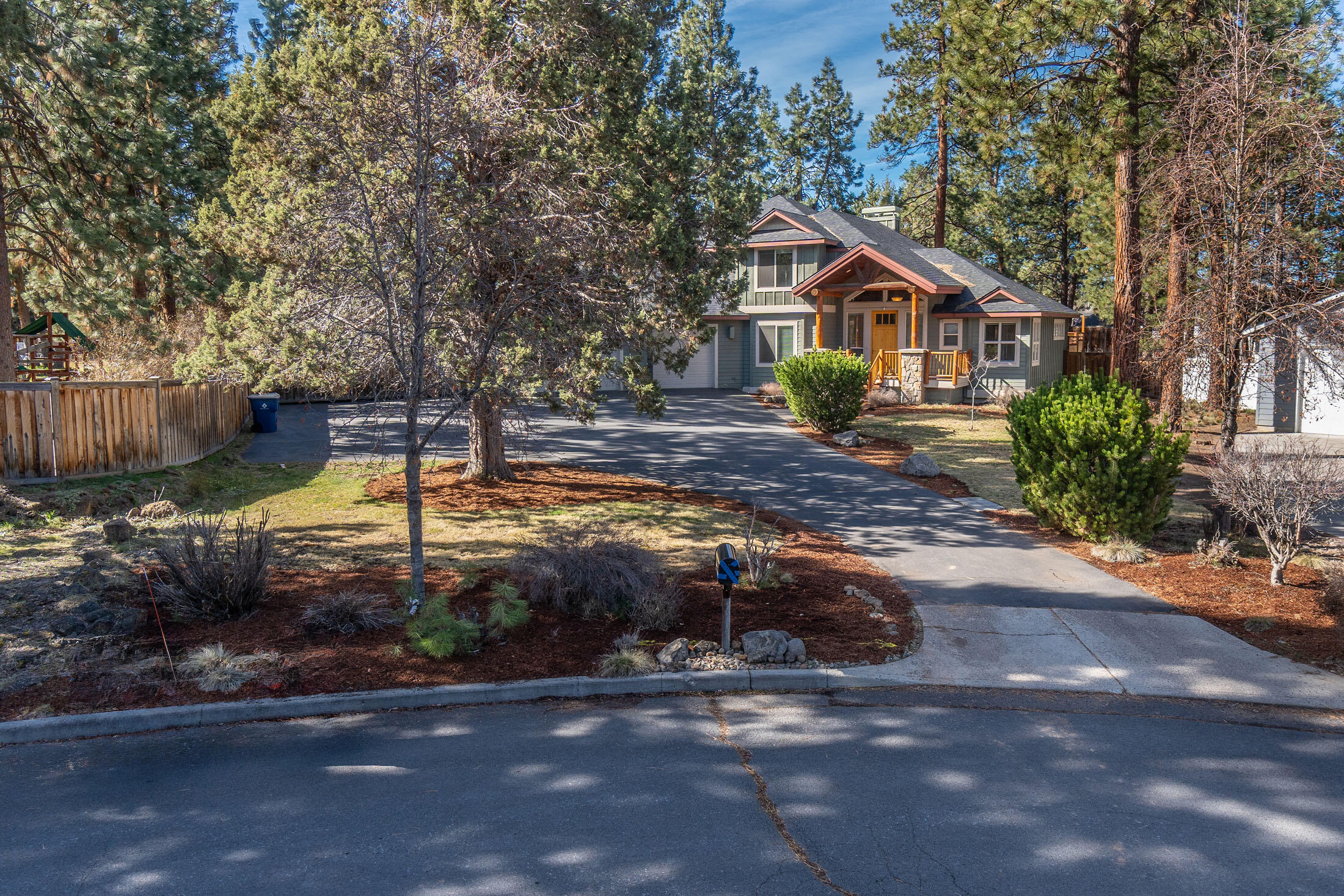 60923 Zircon Drive