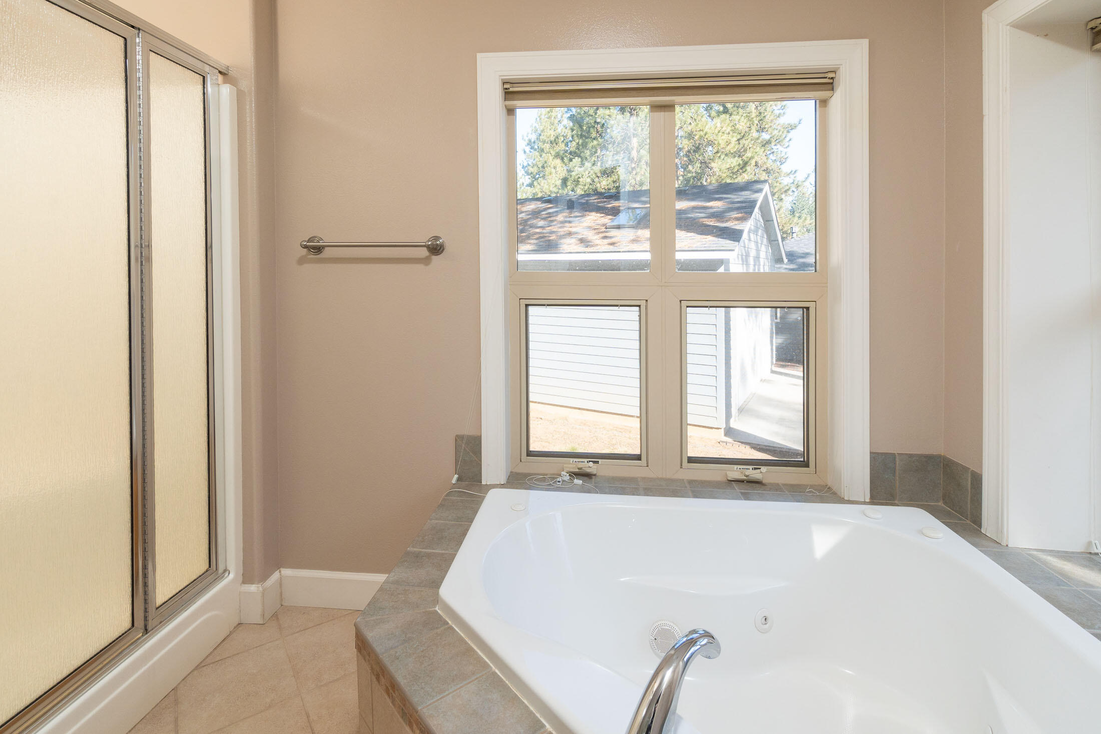 60923 Zircon Drive