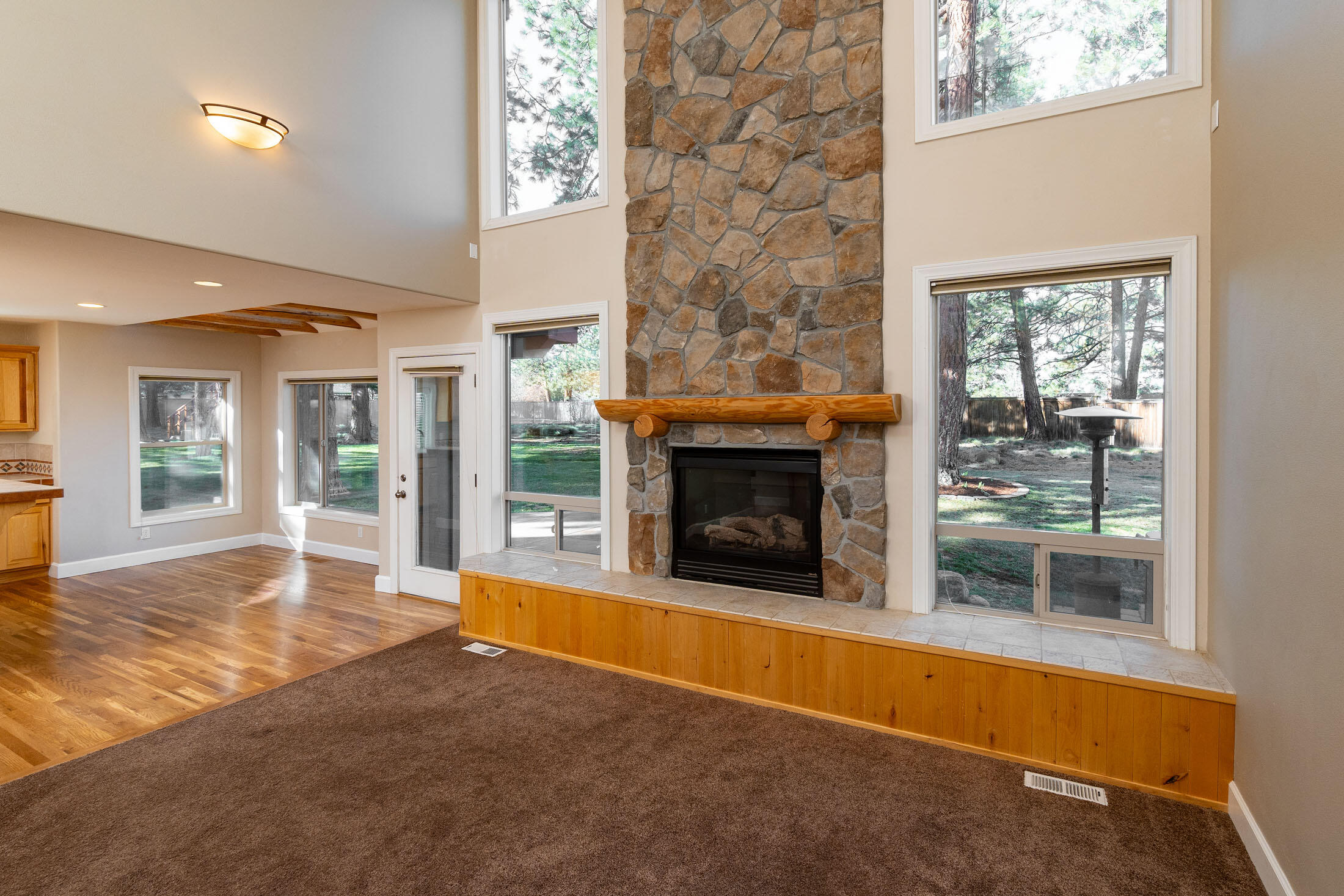 60923 Zircon Drive