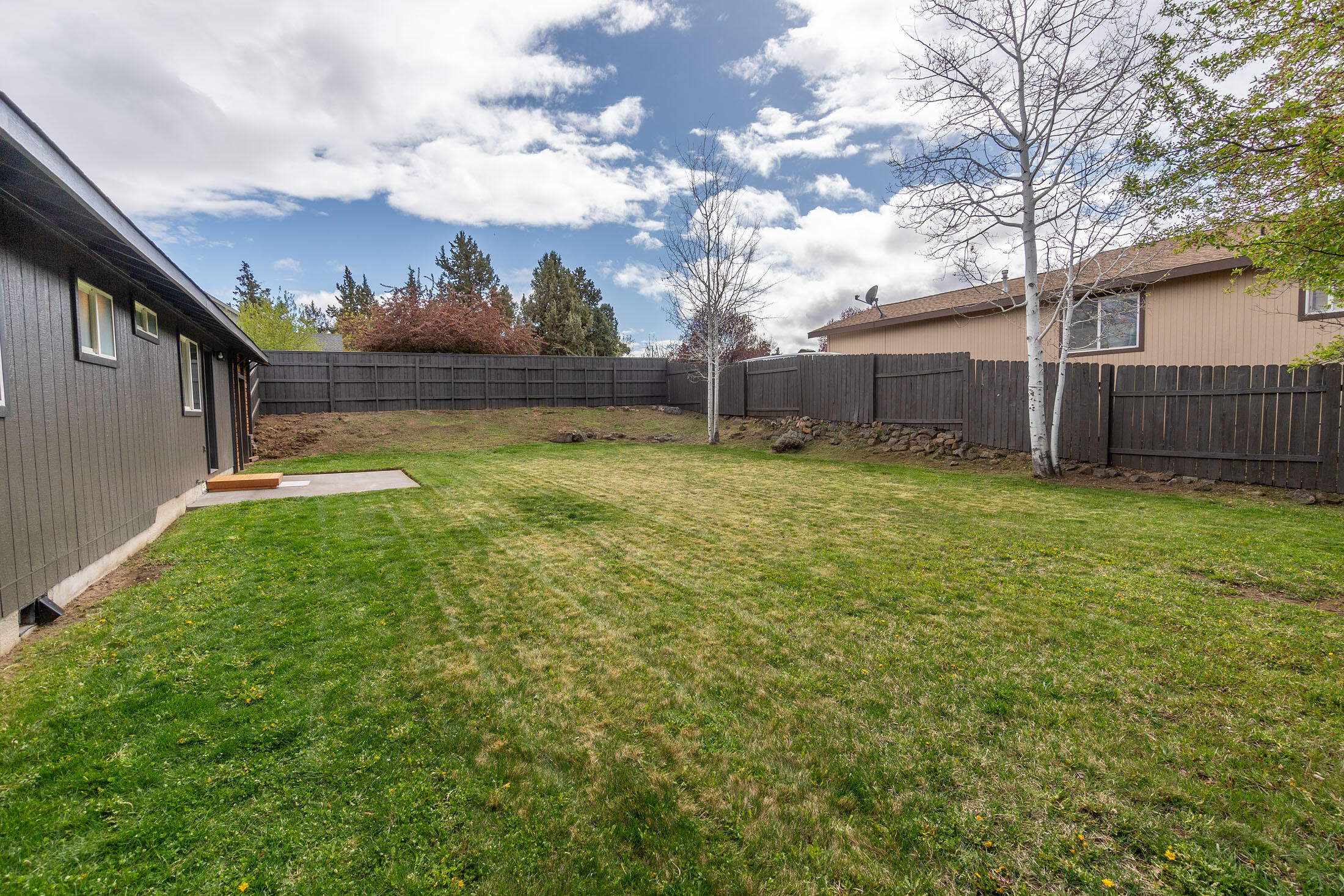 3175 NE Saber Drive
