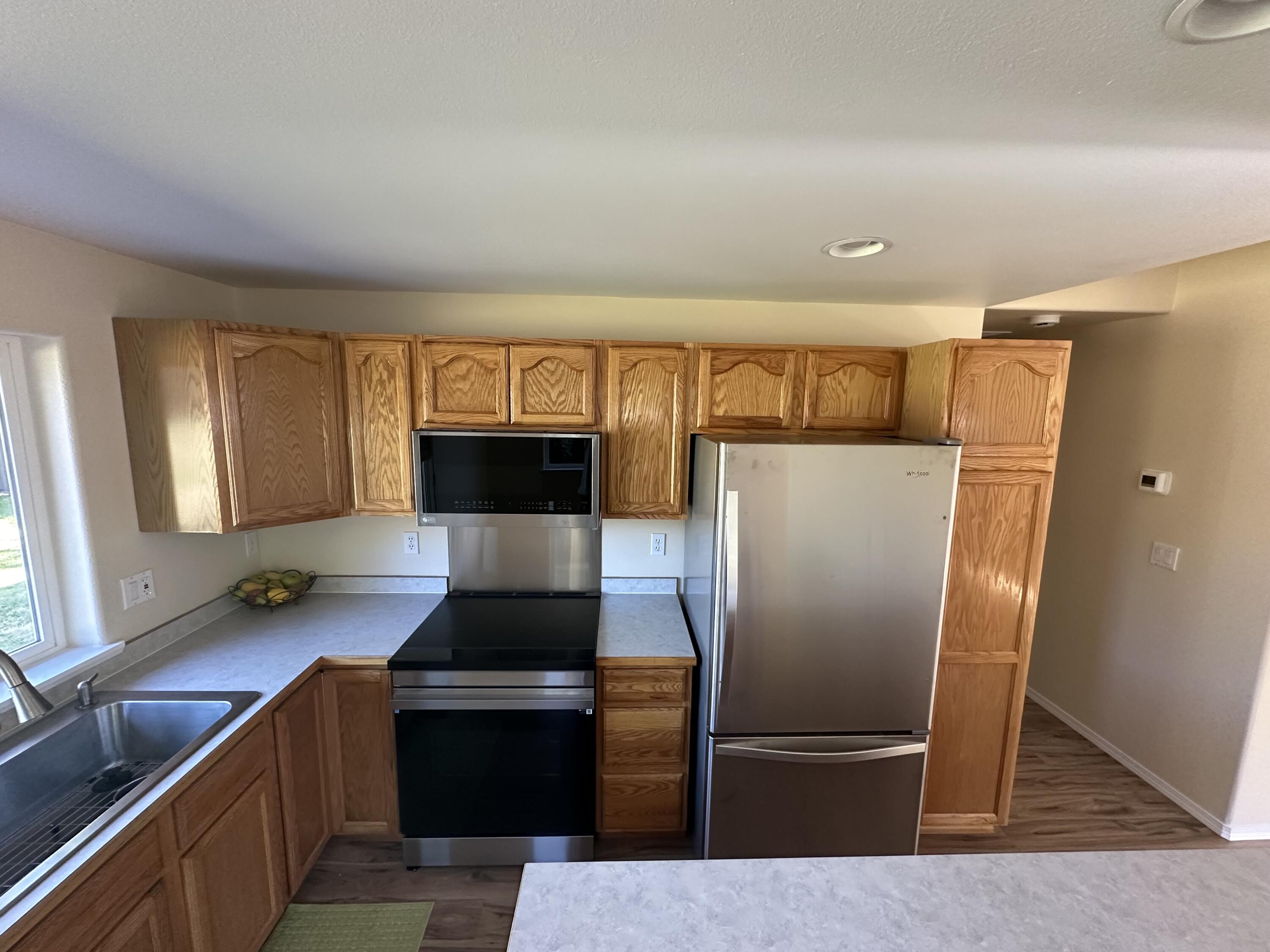 3175 NE Saber Drive